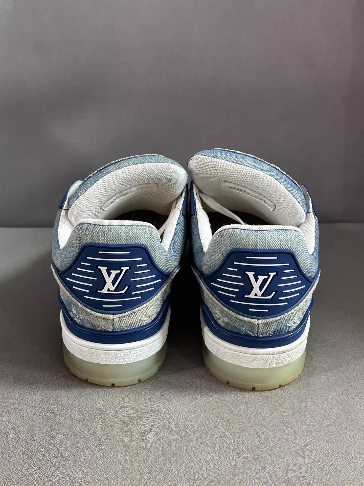 Louis Vuitton Louis Vuitton Trainer Blue Denim Ｑ20 Size US 7.5 / EU 40-41 - 2 Thumbnail