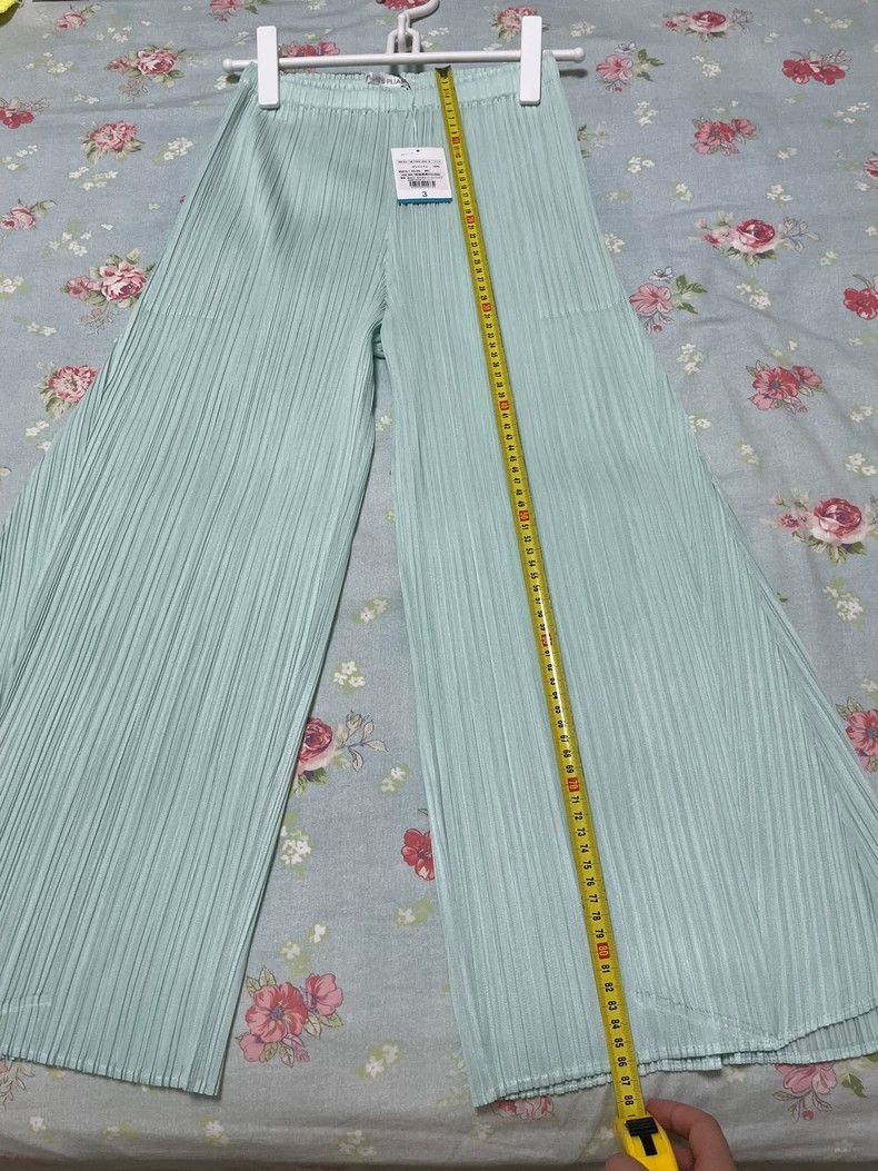 Issey Miyake Issey Miyake size:3 Mint green pleated pants Size 42" / US 20 - 5 Thumbnail