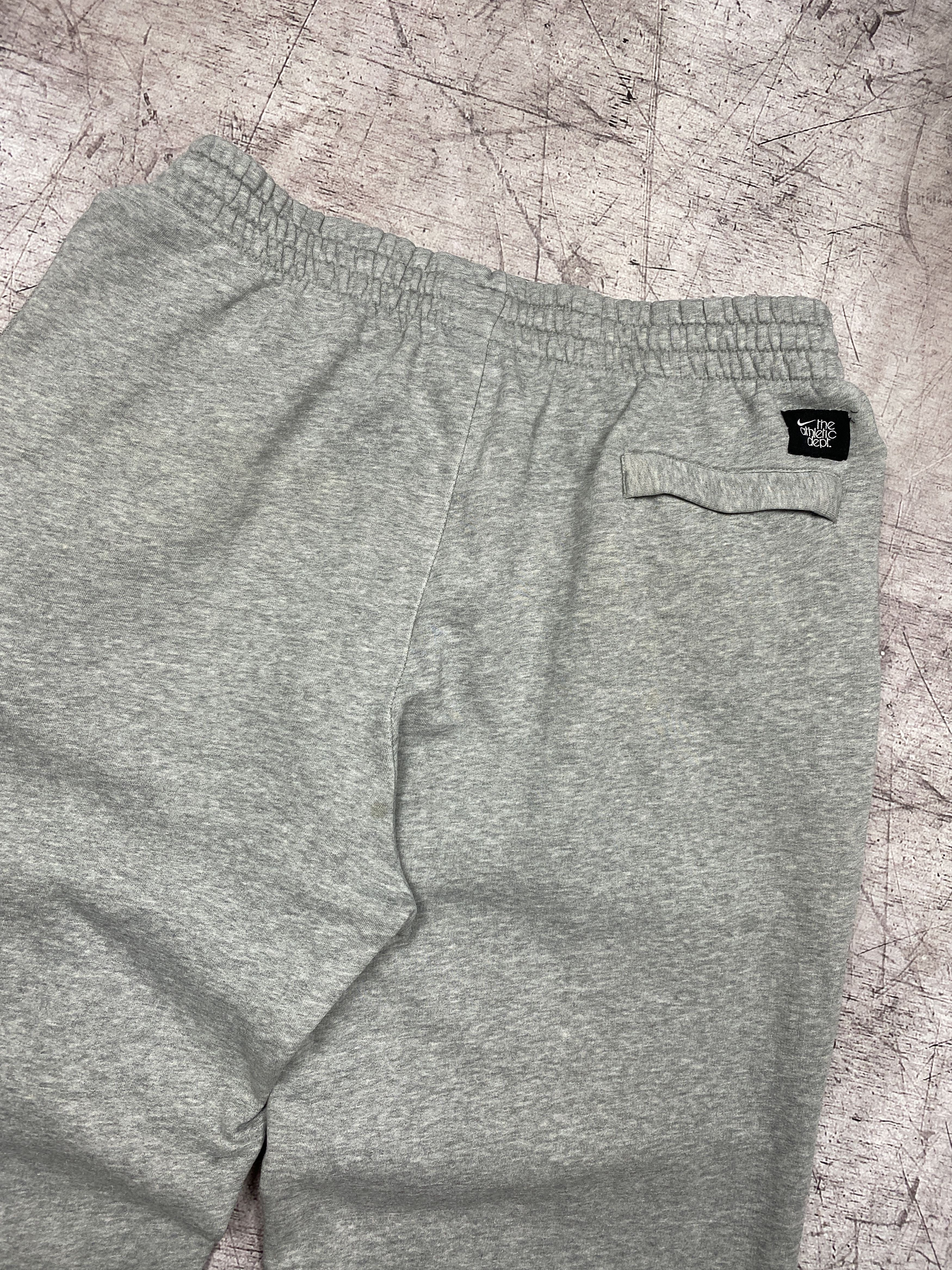 Nike × Vintage Nike Vintage Mens Baggy Sweatpants Cotton Track Pants Size US 36 / EU 52 - 8 Thumbnail