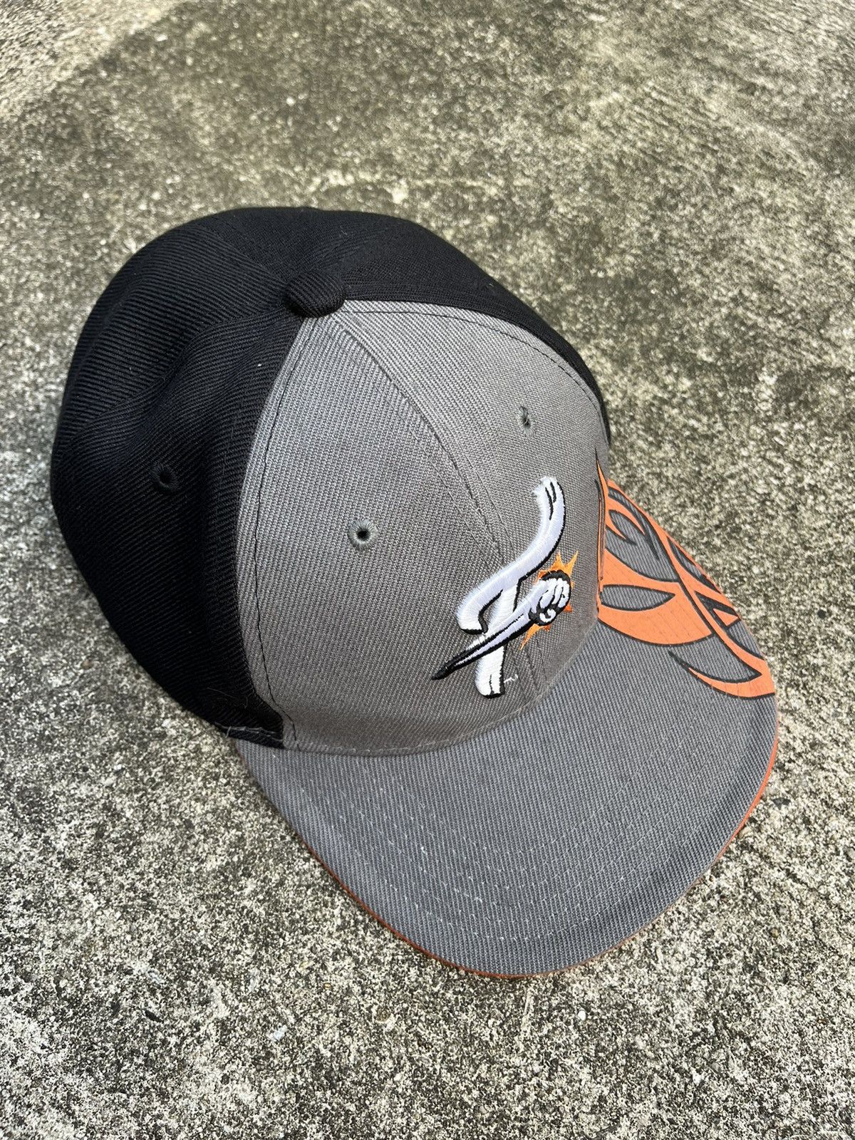 Harley Davidson Fire 🔥 Harley Davidson 🔥 Embroidered SnapBack Flames Cap Size ONE SIZE - 3 Thumbnail