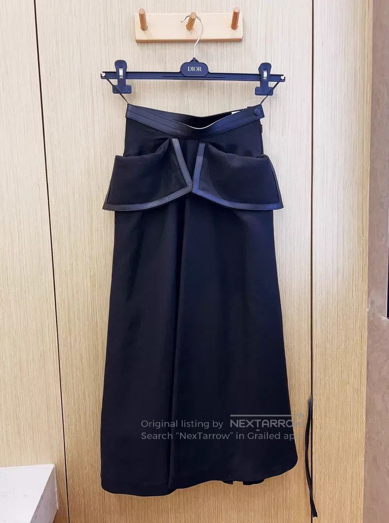 Loewe Loewe Black Long A-line Skirt Size 42" / US 20 - 1 Thumbnail