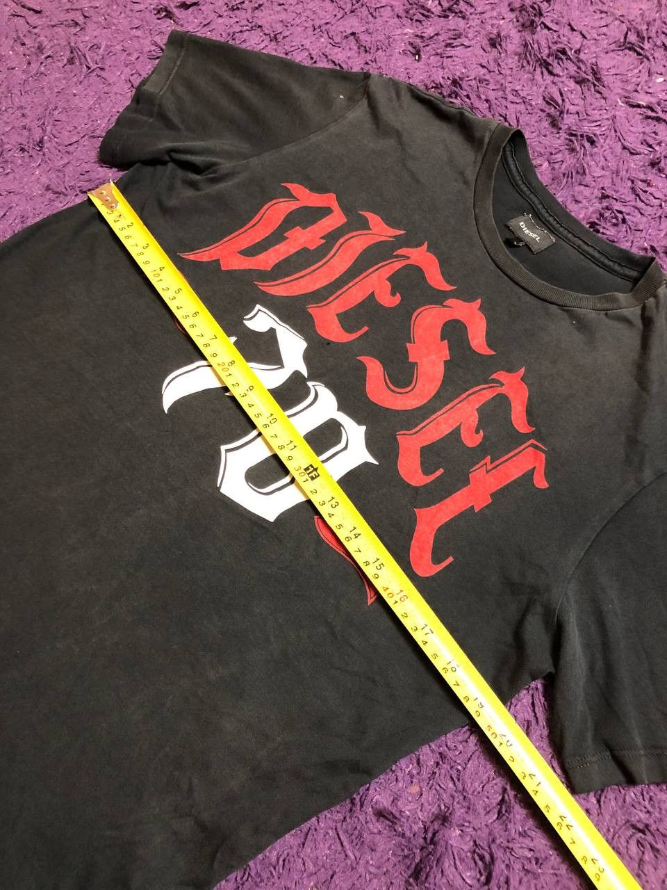 Diesel Vintage Diesel Big Y2K Logo Crew Neck T-Shirt Size S Size US S / EU 44-46 / 1 - 10 Thumbnail