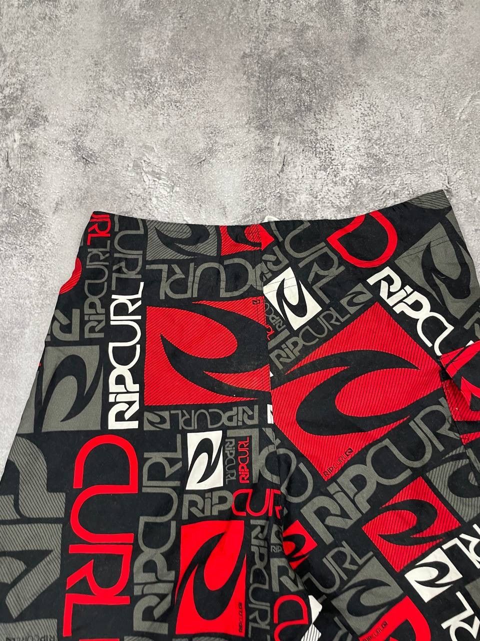 Ripcurl Rip Curl Men Swim Shorts Black Red Print Size W30 Large Size US 30 / EU 46 - 7 Thumbnail