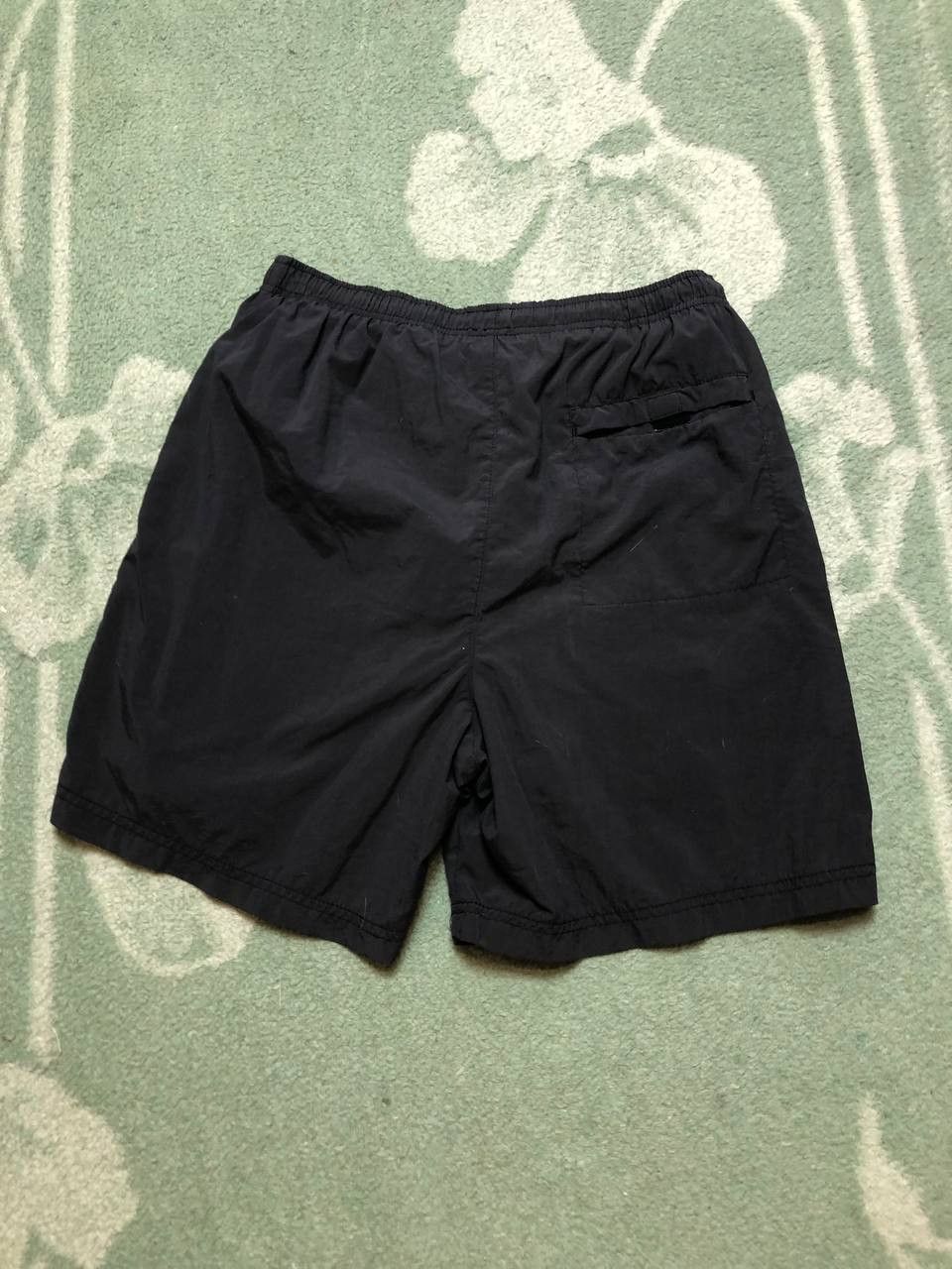 Nike Nike black shorts big logo crazy Y2K Vintage sportwear Size US 30 / EU 46 - 18 Thumbnail