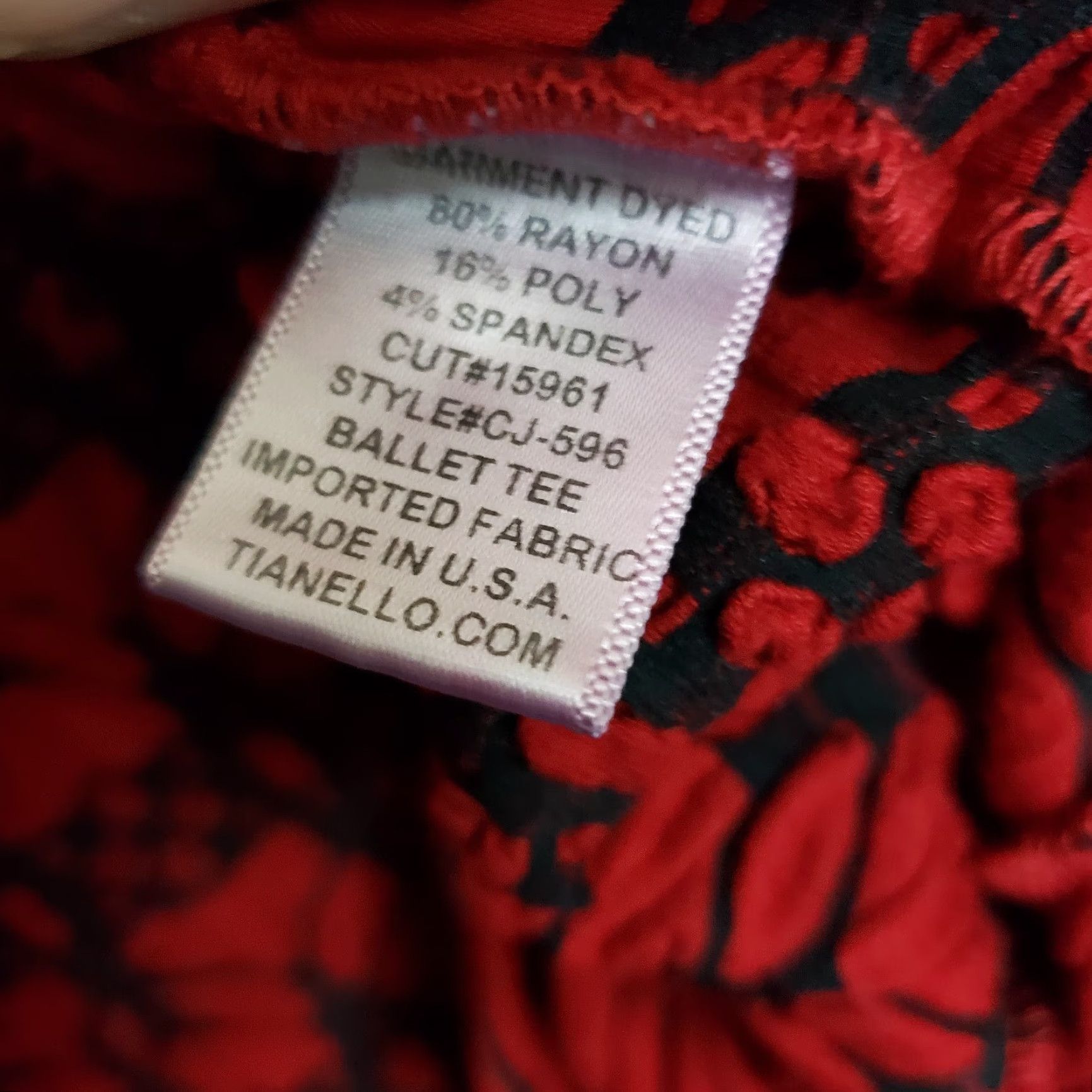 Vintage Tianello Womens Ballet Tee XS Red Long Sleeve Rayon Blend Blouse Shirt Size XS / US 0-2 / IT 36-38 - 5 Thumbnail