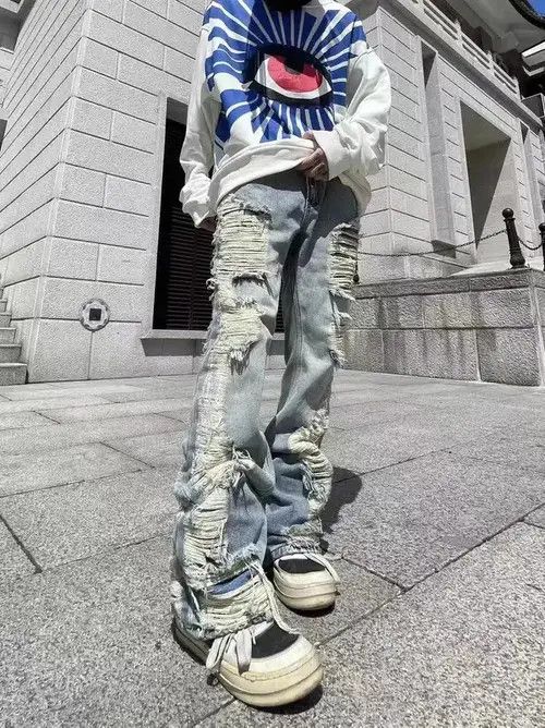 Japanese Brand × Jean High Street Distressed Tassel Washed Distressed Jeans Size US 32 / EU 48 - 2 Thumbnail