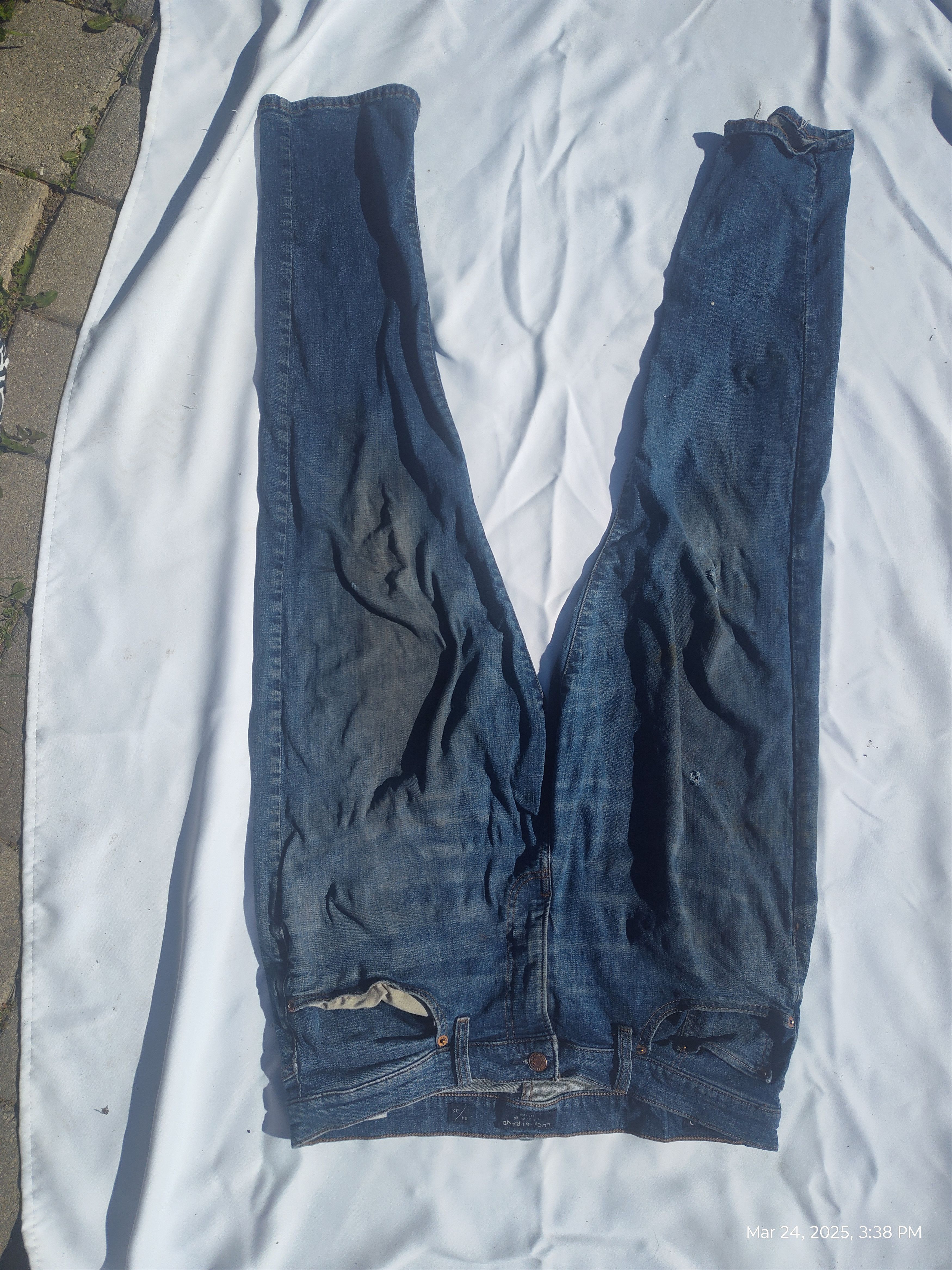 Lucky Brand Lucky Brand boot leg heavily distressed Blue Jeans Size US 34 / EU 50 - 4 Thumbnail