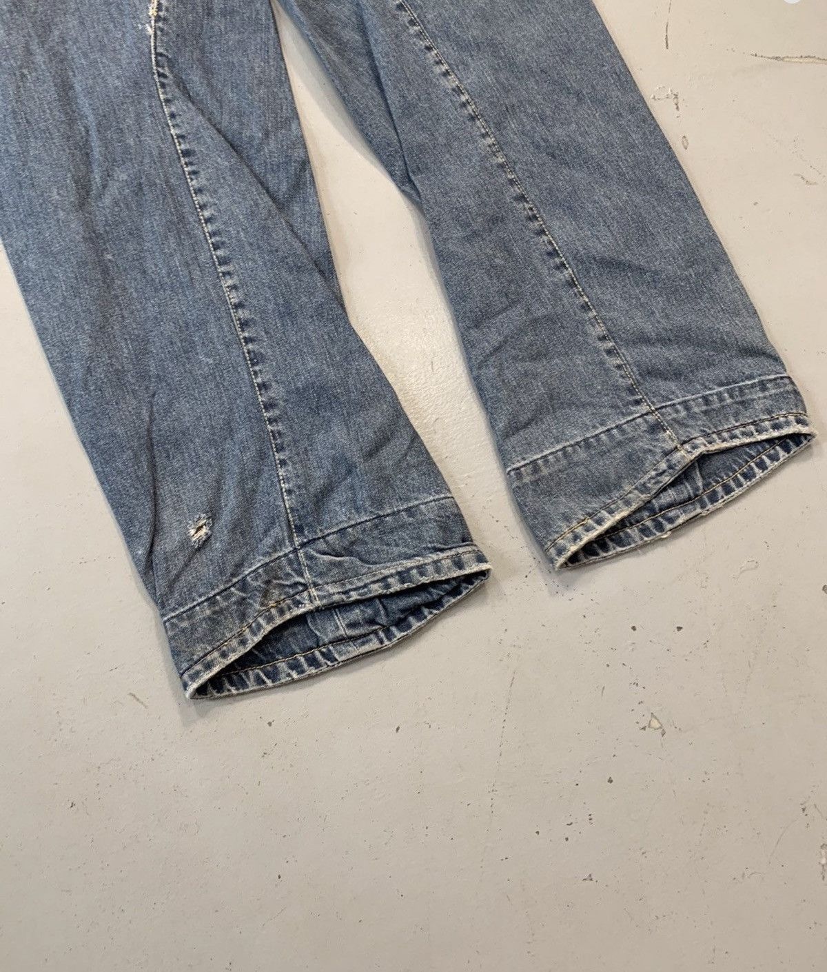 Levi's Vintage Levi’s engineer jeans denim buckle belt Size US 30 / EU 46 - 5 Thumbnail
