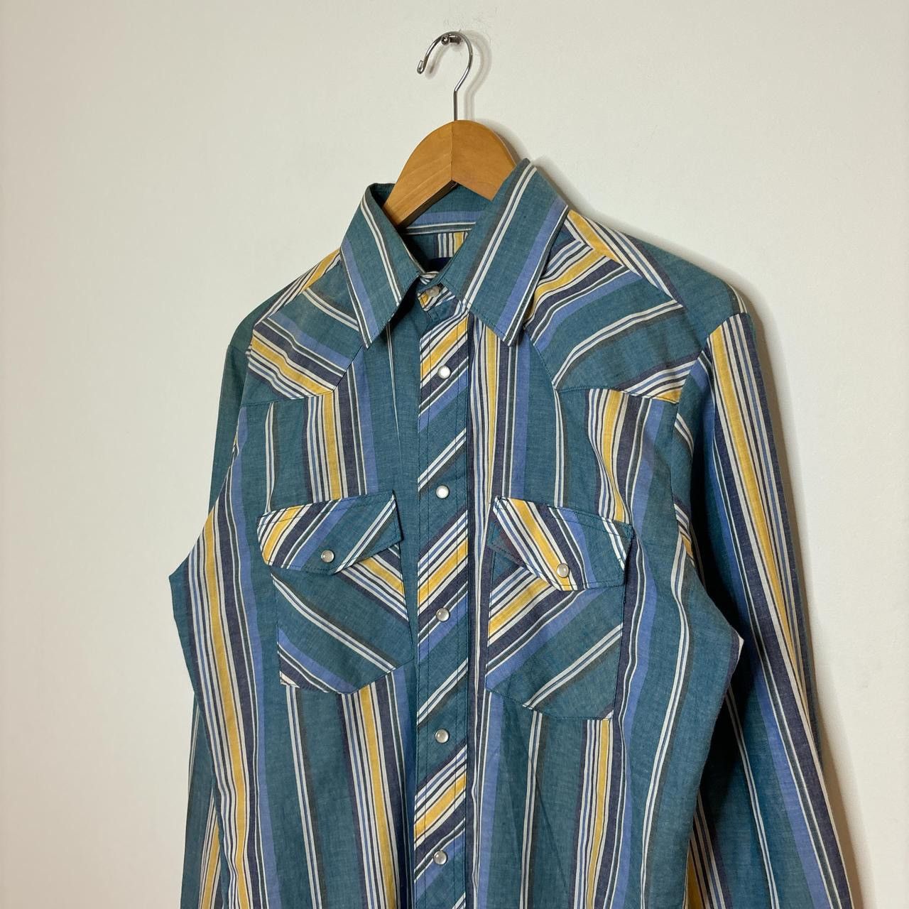 Vintage Vintage Wrangler Western Pattern Shirt Size US M / EU 48-50 / 2 - 3 Thumbnail