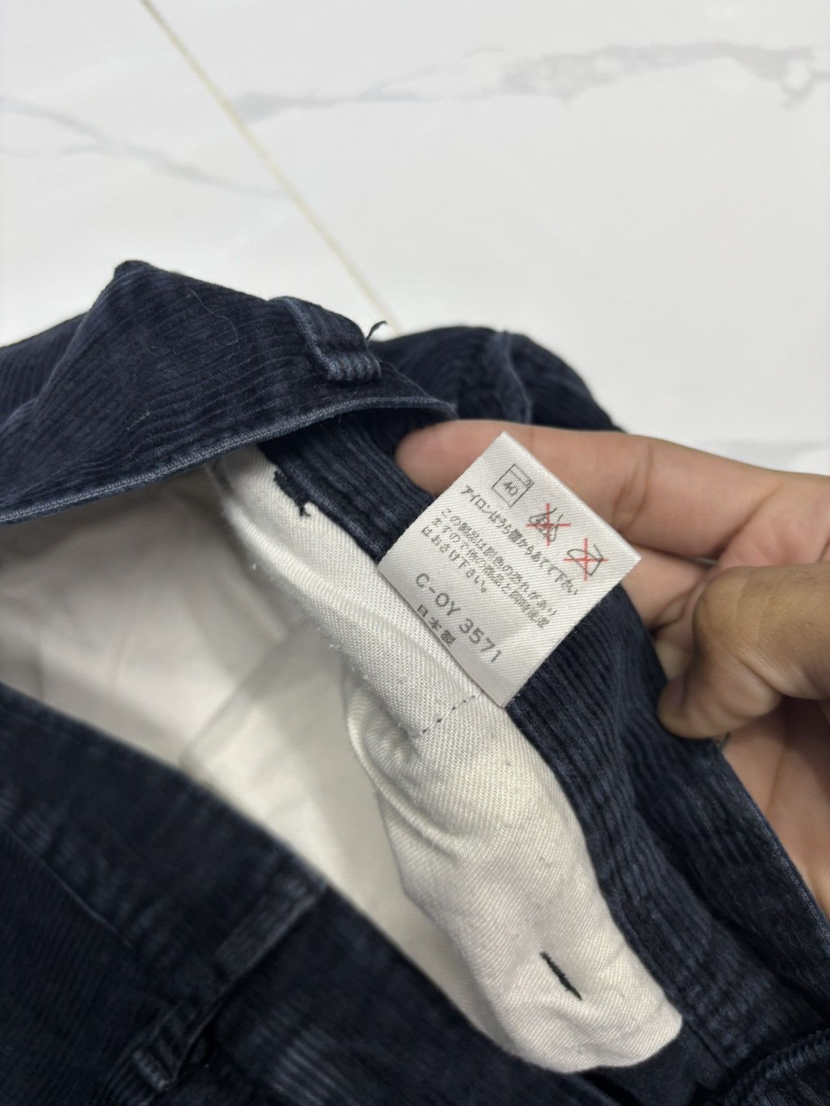 Issey Miyake BOBSON BAGGY CORDUROY WIDE PANTS Size US 33 - 11 Thumbnail