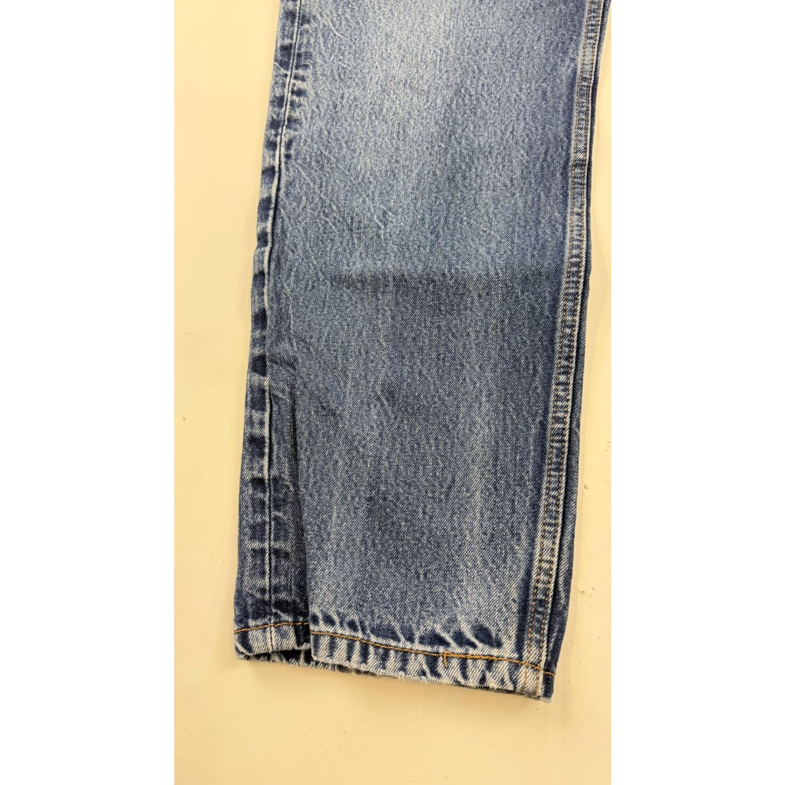 Levi's Levi's 550 Jeans Mens 34x31 Blue High Rise Relaxed Fit Tapered Leg Denim Red Tab Jeans Mens Regular 34 Blue Pattern Solid Vintage No Size US 34 / EU 50 - 2 Thumbnail