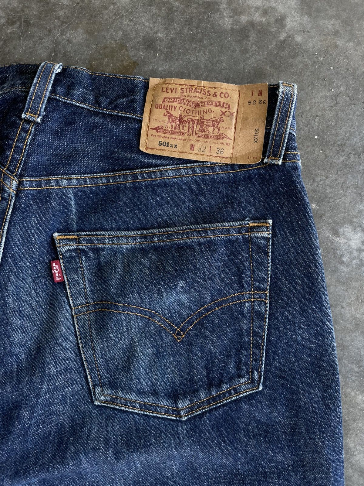 Levi's × Vintage VTG 90s Levi's 501xx #553 Size US 32 / EU 48 - 10 Thumbnail