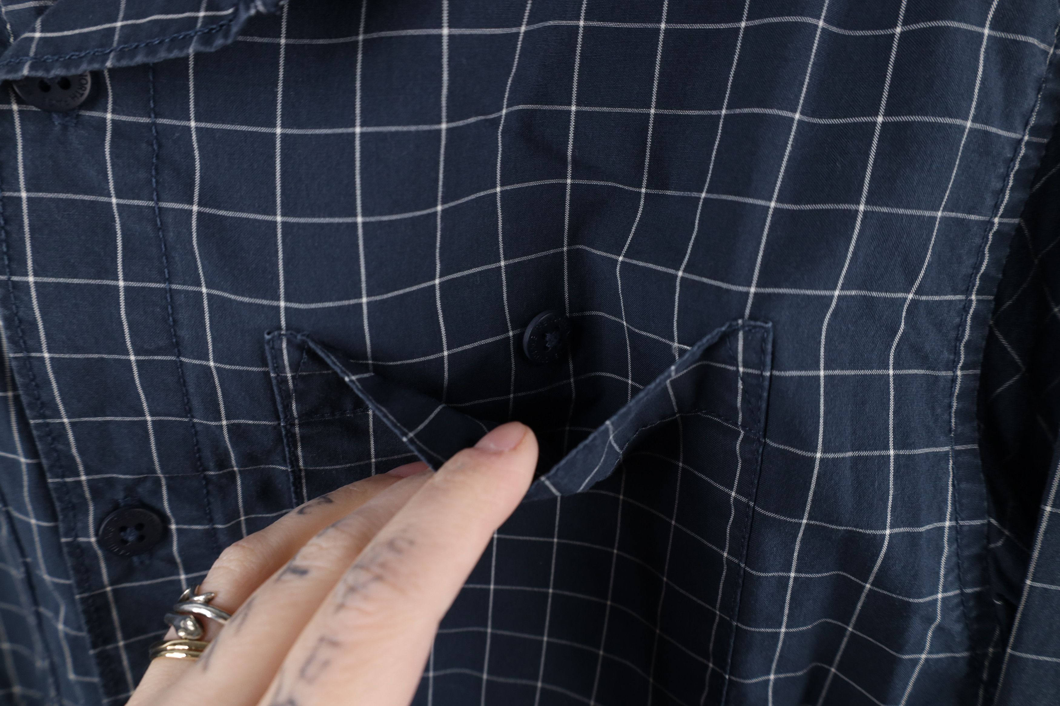 The North Face × Vintage Vintage The North Face Roll Sleeve Collared Button Shirt Size US S / EU 44-46 / 1 - 5 Thumbnail