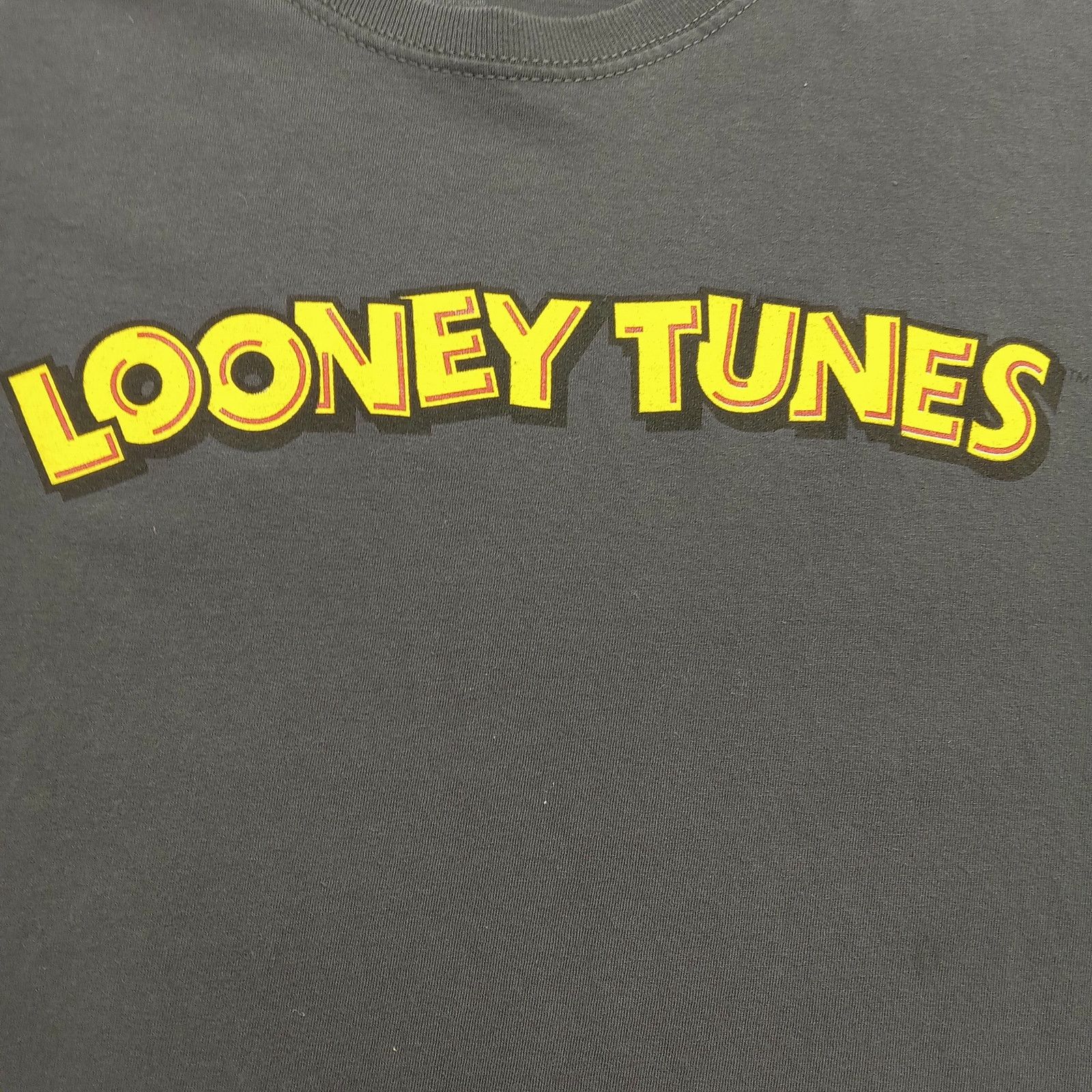 Warner Bros Looney Tunes T-Shirt XXL Men's Bugs Bunny Daffy Duck Size US XXL / EU 58 / 5 - 6 Thumbnail
