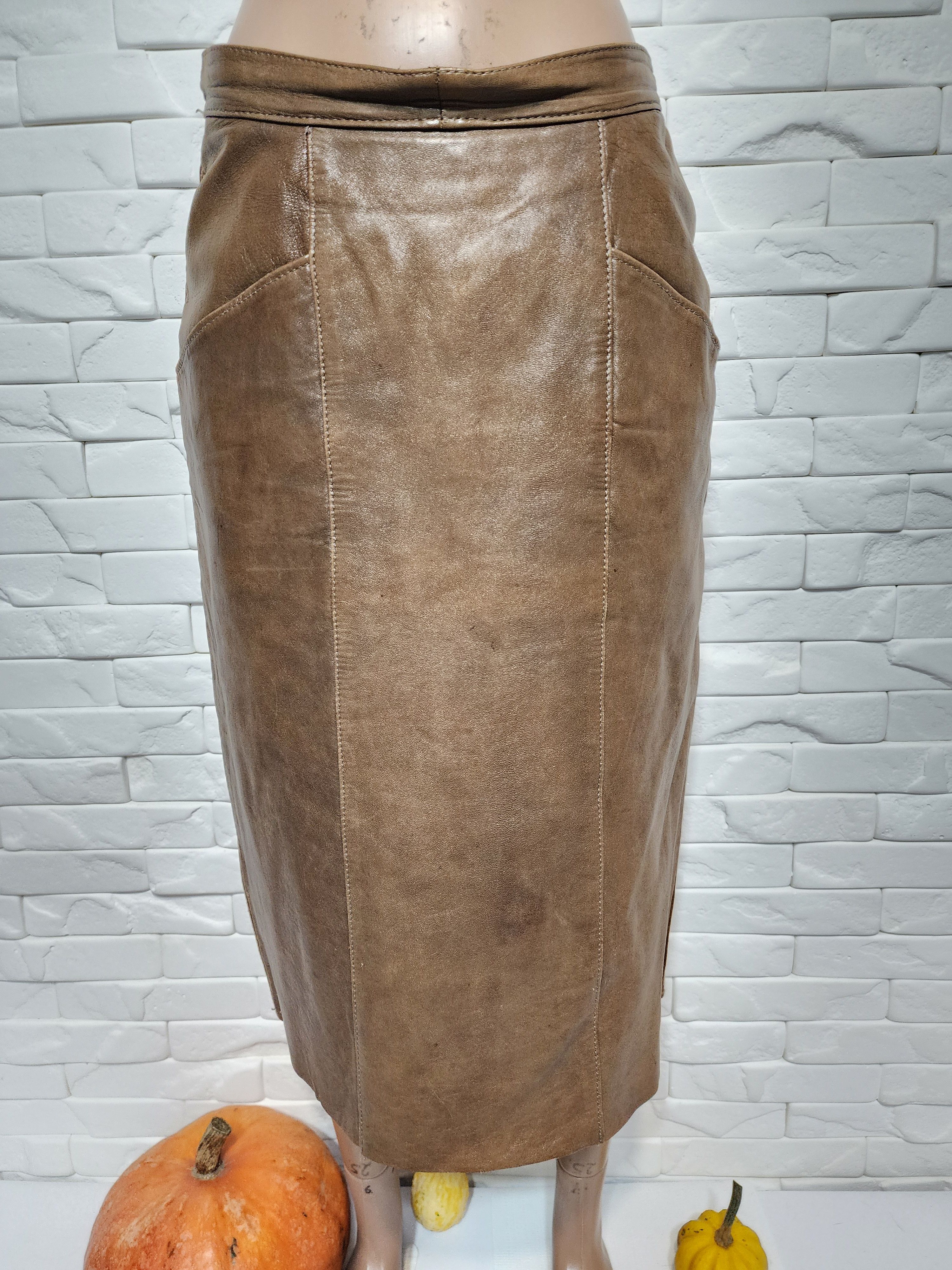 Genuine Leather Stylish brown leather skirt. Brown genuine leather skirt. Size 29" - 1 Thumbnail