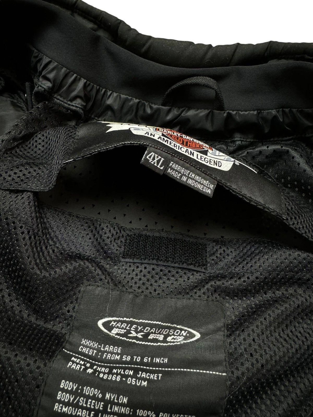 Harley Davidson Brand New Harley Davidson FXRG motocycle armor Size 4XL Size US XXL / EU 58 / 5 - 4 Thumbnail