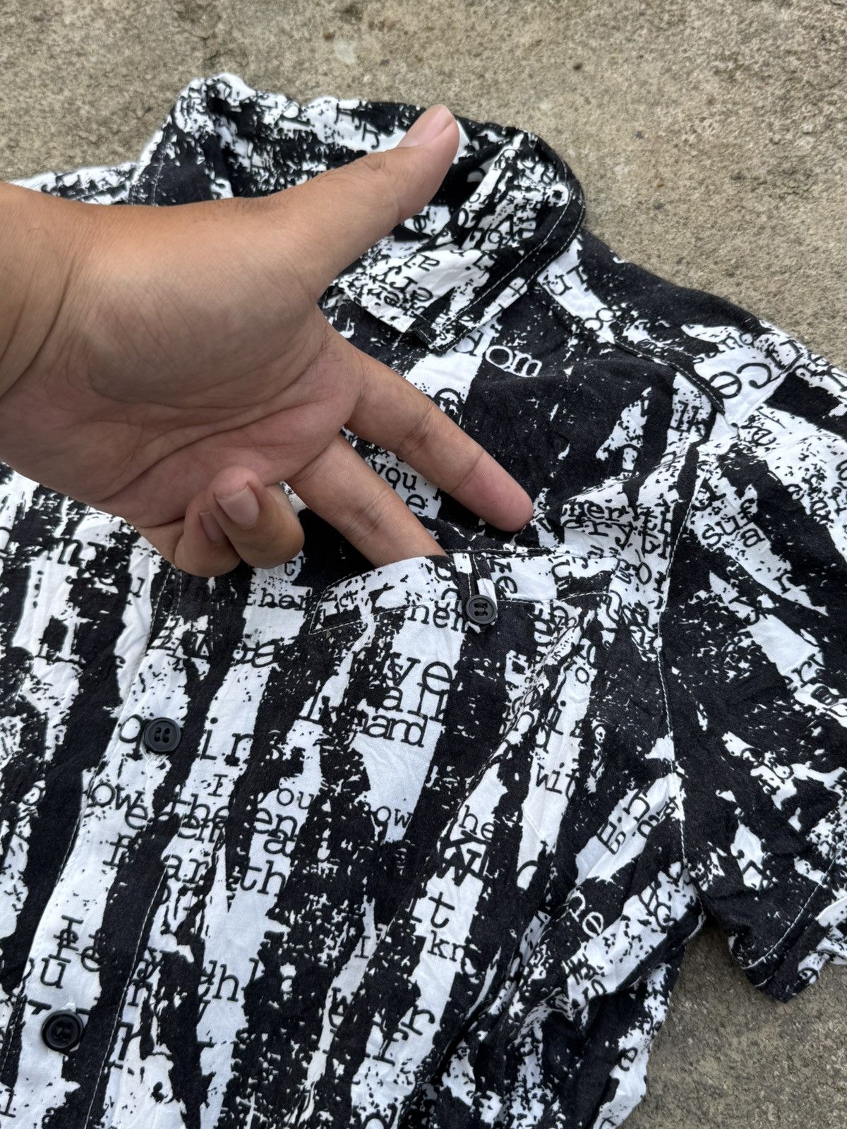 Tornado Mart Algonquins Punk Styled Button Down Shirt Japan Size US S / EU 44-46 / 1 - 8 Thumbnail