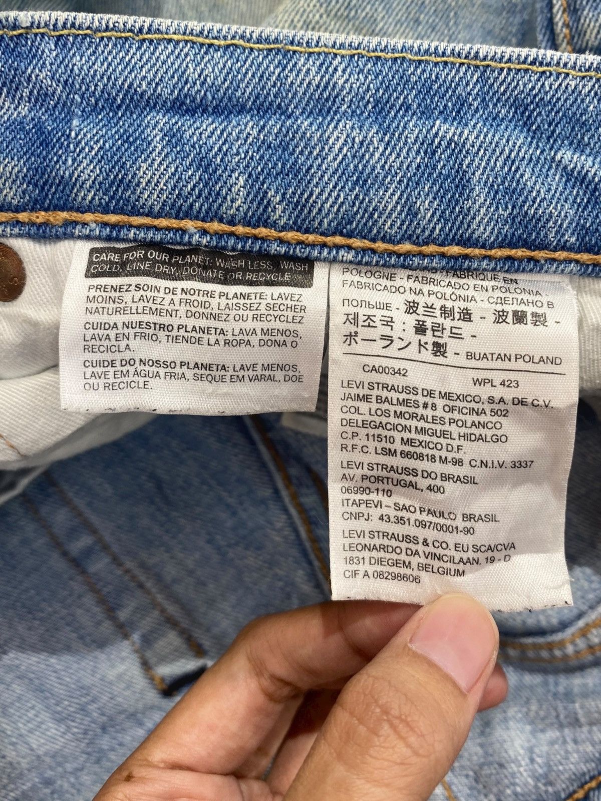Levi's Levi’s Vintage Light Faded Wash Style Loose Jeans Size US 32 / EU 48 - 12 Thumbnail