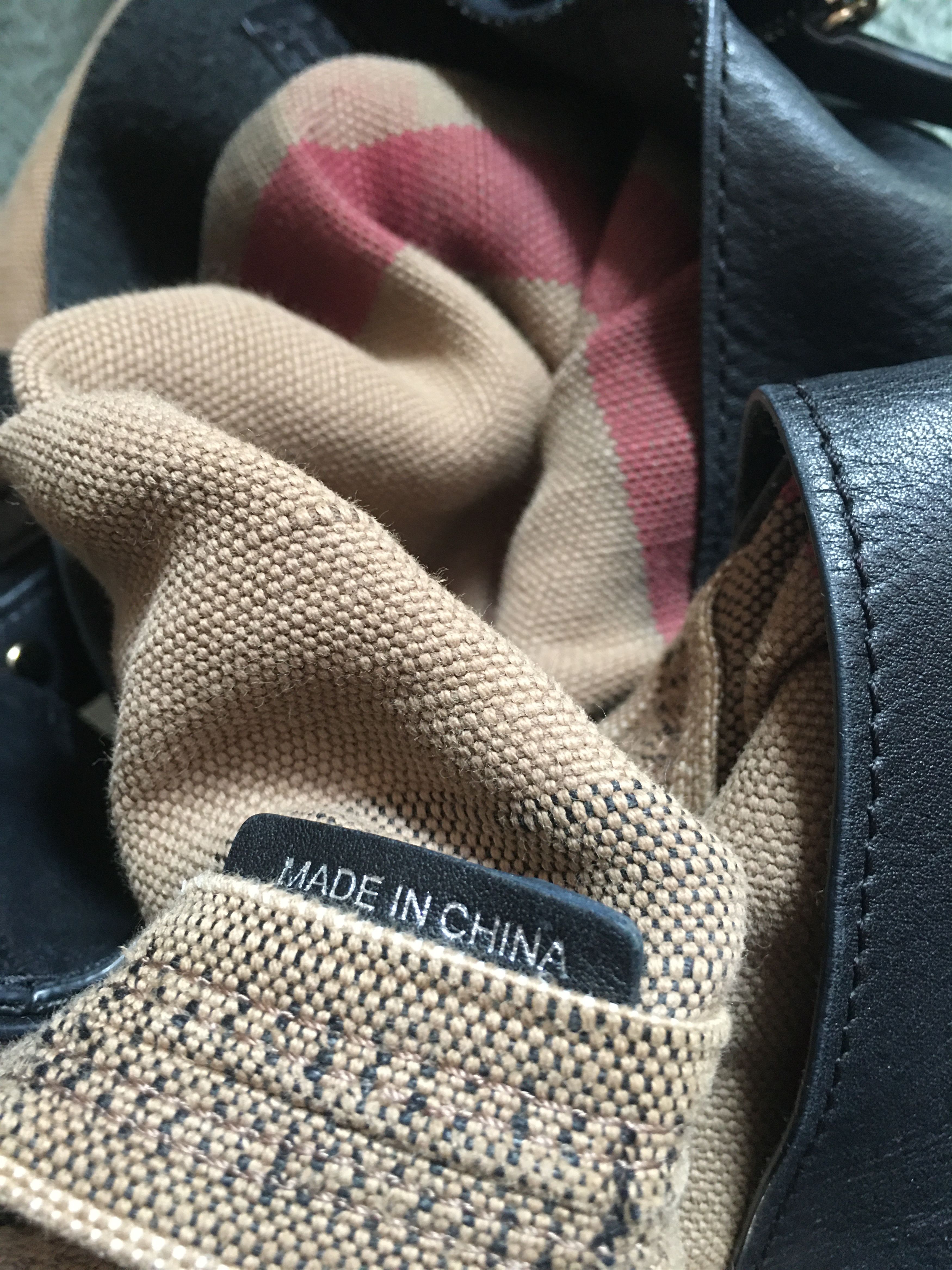 Burberry Burberry Ashby Medium Check Hobo Bag Size ONE SIZE - 17 Thumbnail