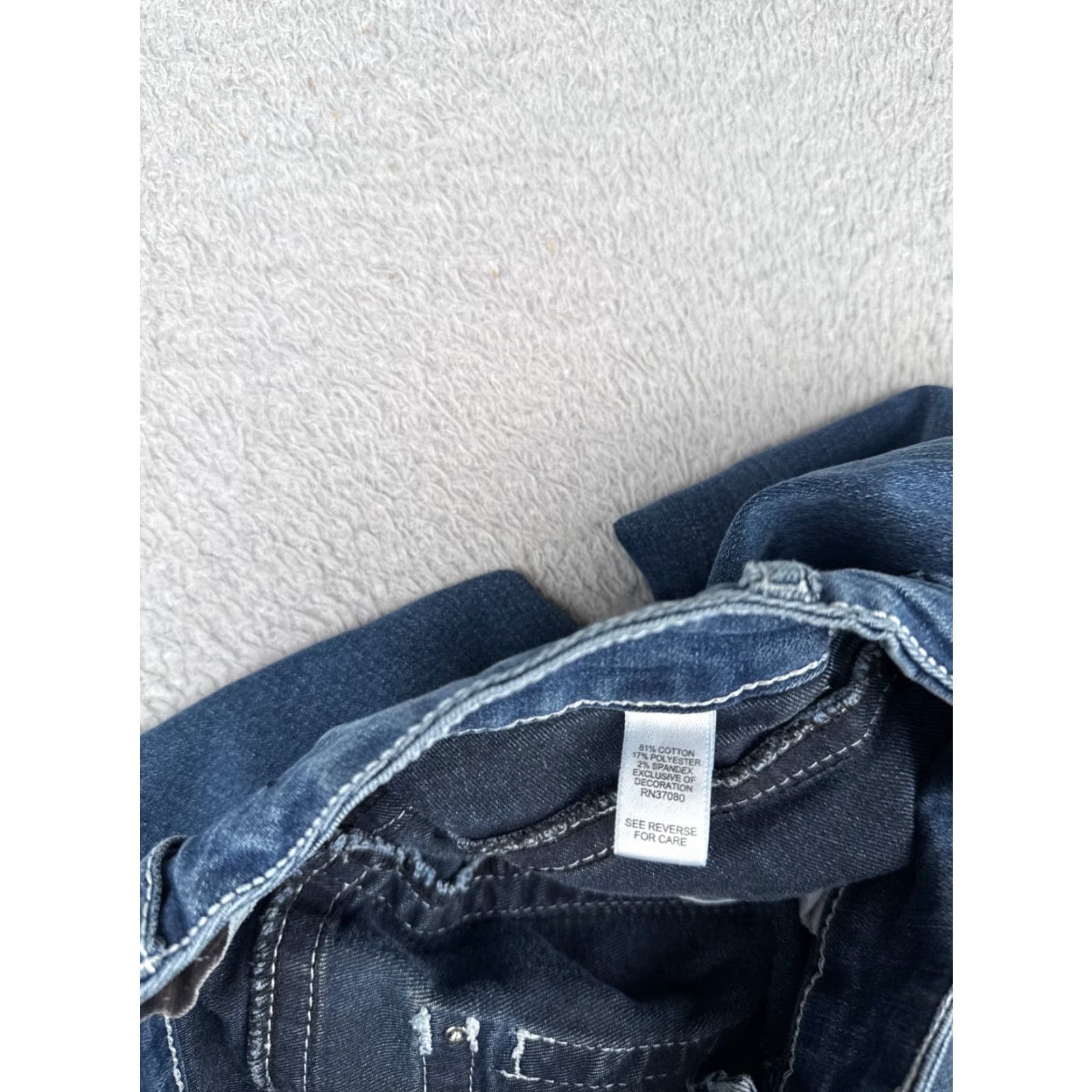 Vintage Cato Jeans Women 6 Blue Denim Bootcut 26x30 Regular Mid Rise 5-Pocket Distressed Stretch Jeans Size 28" / US 6 / IT 42 - 7 Thumbnail