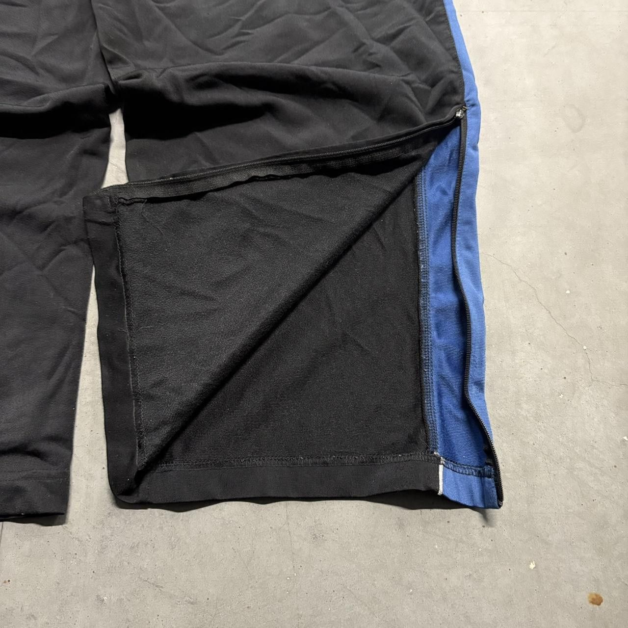 Adidas Crazy Vintage Y2K/2000s Super Baggy Adidas Striped Vintage Trackpants with leg zippers! Size US 36 / EU 52 - 6 Thumbnail