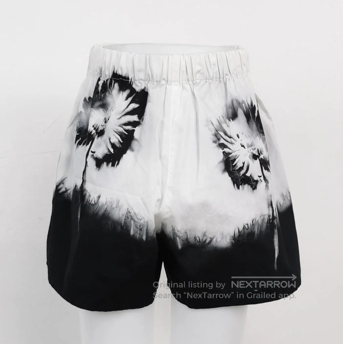 Prada Prada Black and White Color. Size 37" - 2 Thumbnail