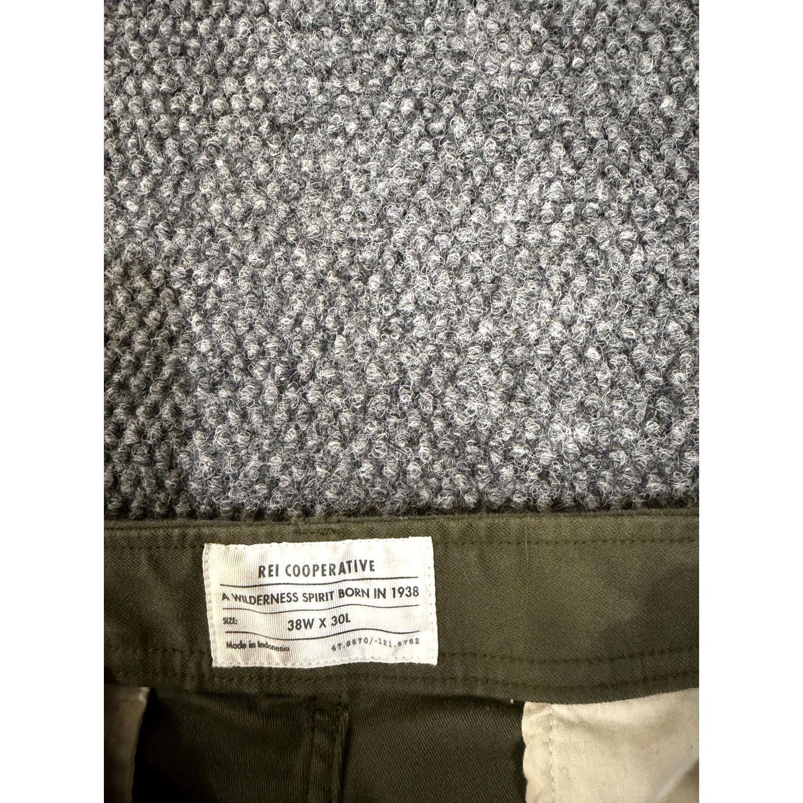 Vintage REI Cooperative Pants Mens 38x30 Green Canvas Jogger Stretch Elastic Cuff Hiking Size US 38 / EU 54 - 3 Thumbnail