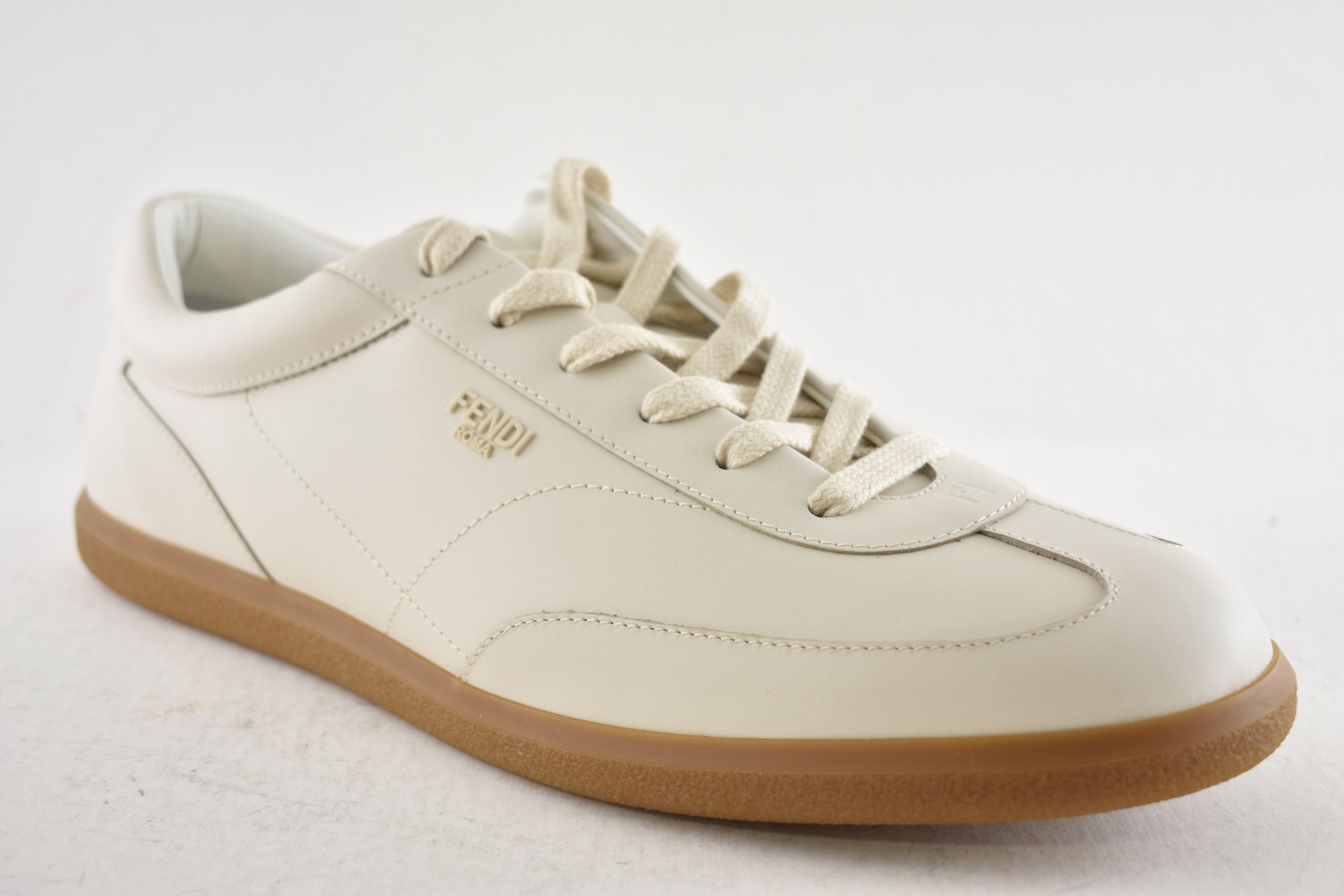 Fendi Fendi Ice Leather Logo Classic Low Top Sneakers UK 11 US 12 Size US 12 / EU 45 - 6 Thumbnail