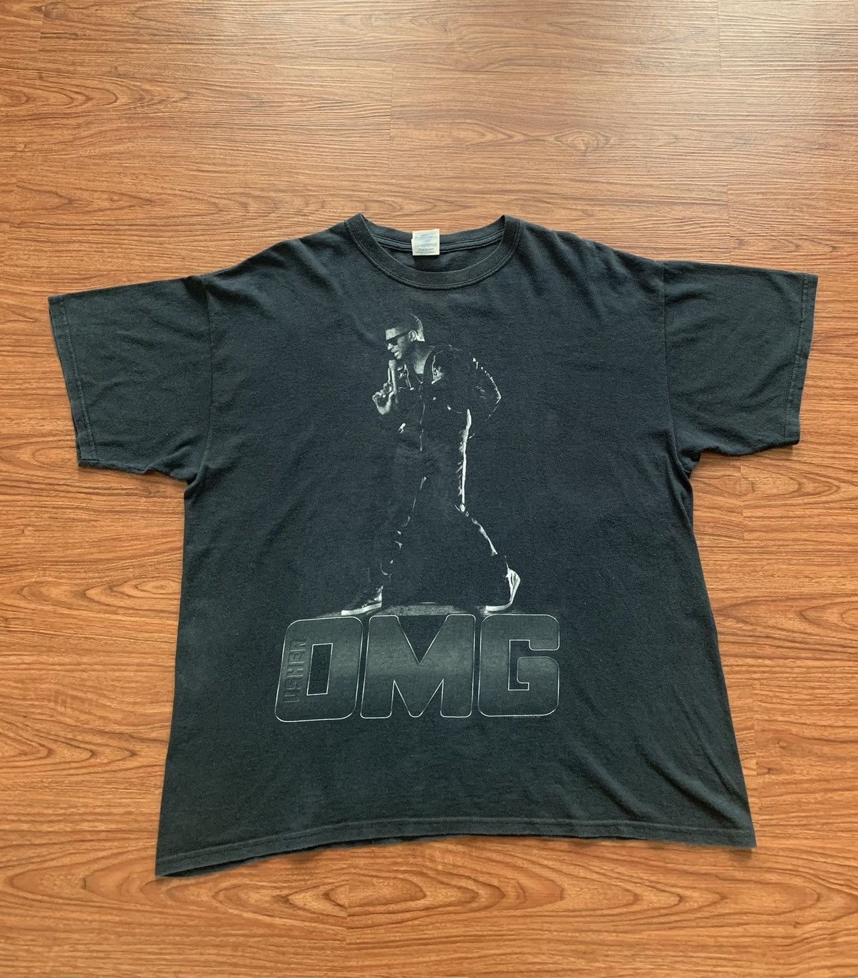 image of Band Tees Usher Omg Tour in Black, Men's (Size XL)