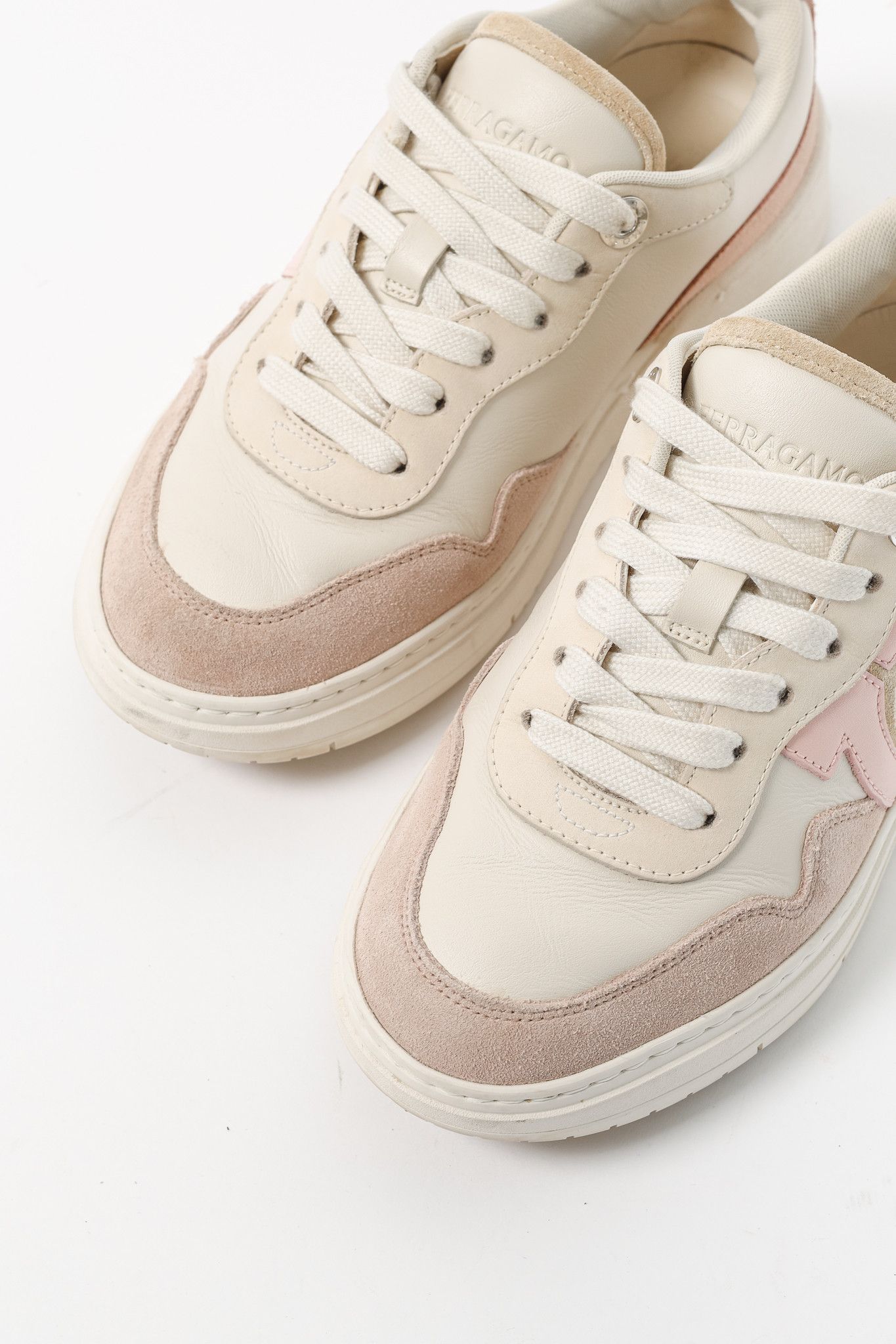 Salvatore Ferragamo Ferragamo Dania Cream Gancini Lace-Up Leather Sneakers Size US 5 / IT 35 - 6 Thumbnail