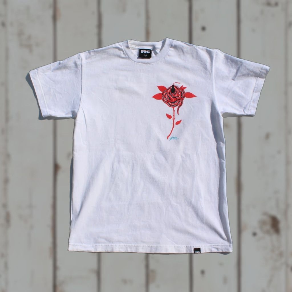 Vintage FTC T Shirt Unisex Adults Medium White Snake 90s FAST SHIPPING Size US M / EU 48-50 / 2 - 1 Thumbnail