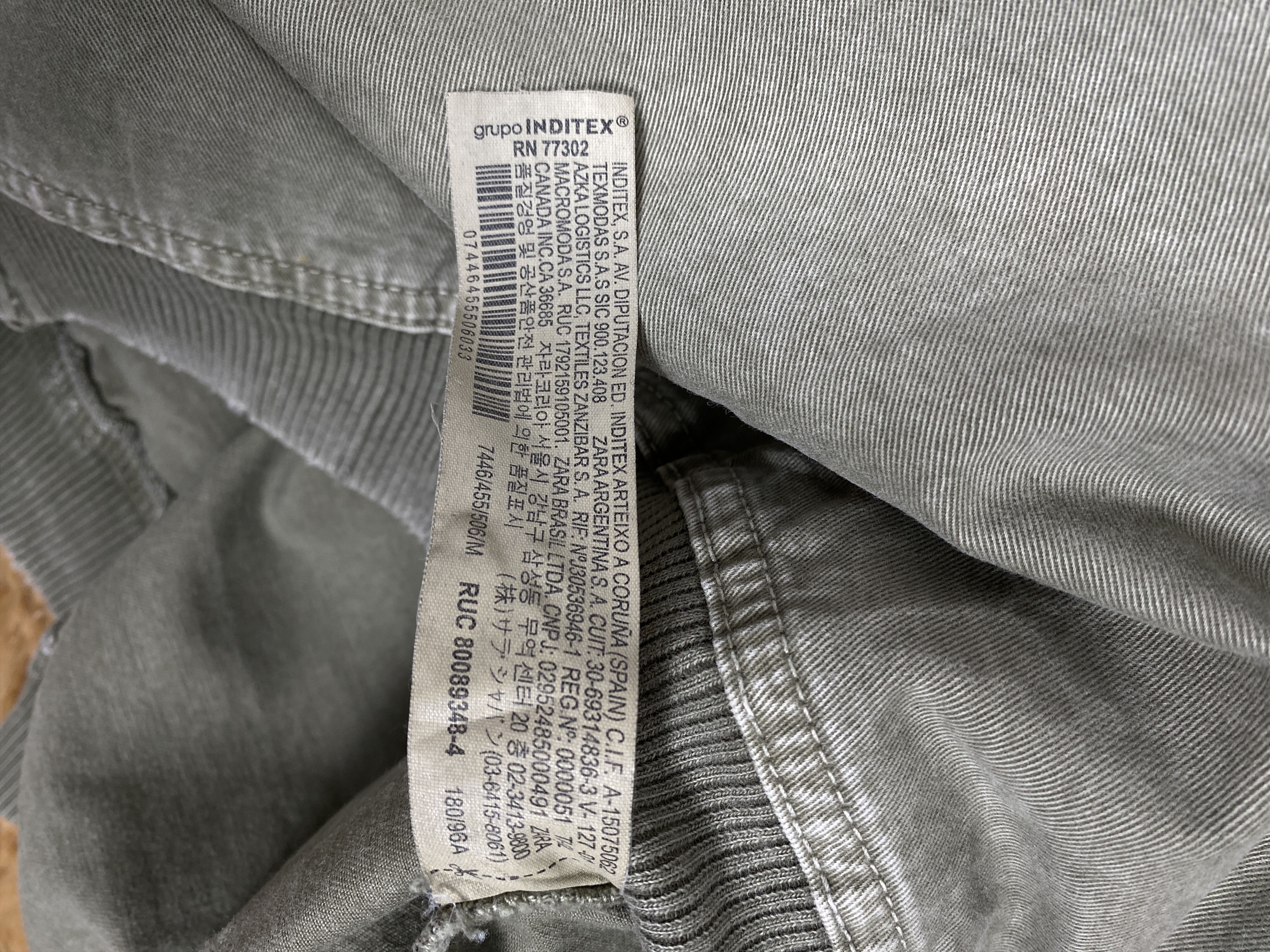 Vintage × Zara Vintage Zara Man Faded Sweatshirts J2325 Size US M / EU 48-50 / 2 - 5 Thumbnail