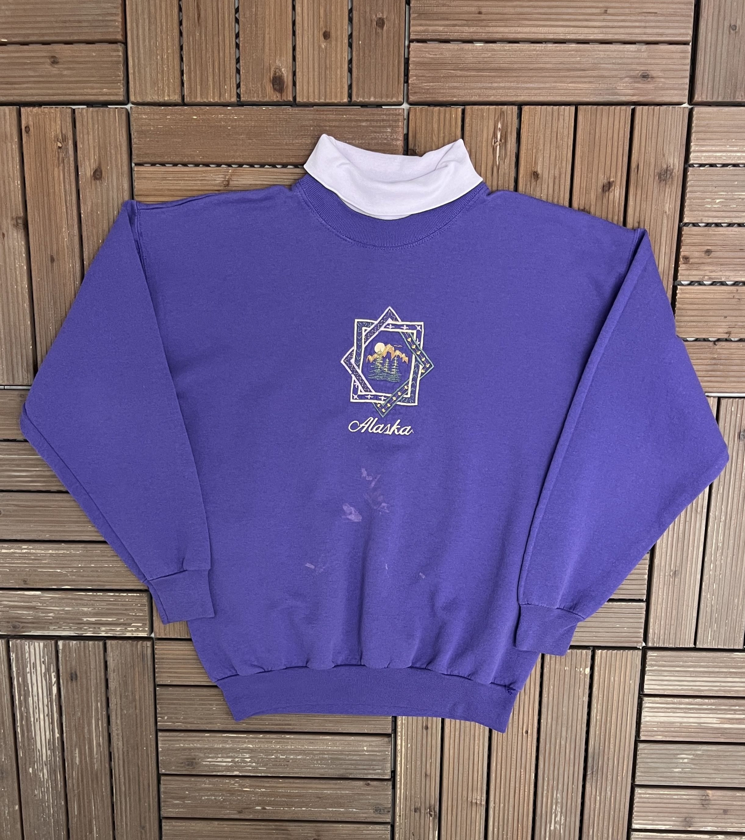 Vintage Alaska Embroidered Vintage Purple Turtleneck Sweater Size US M / EU 48-50 / 2 - 1 Thumbnail