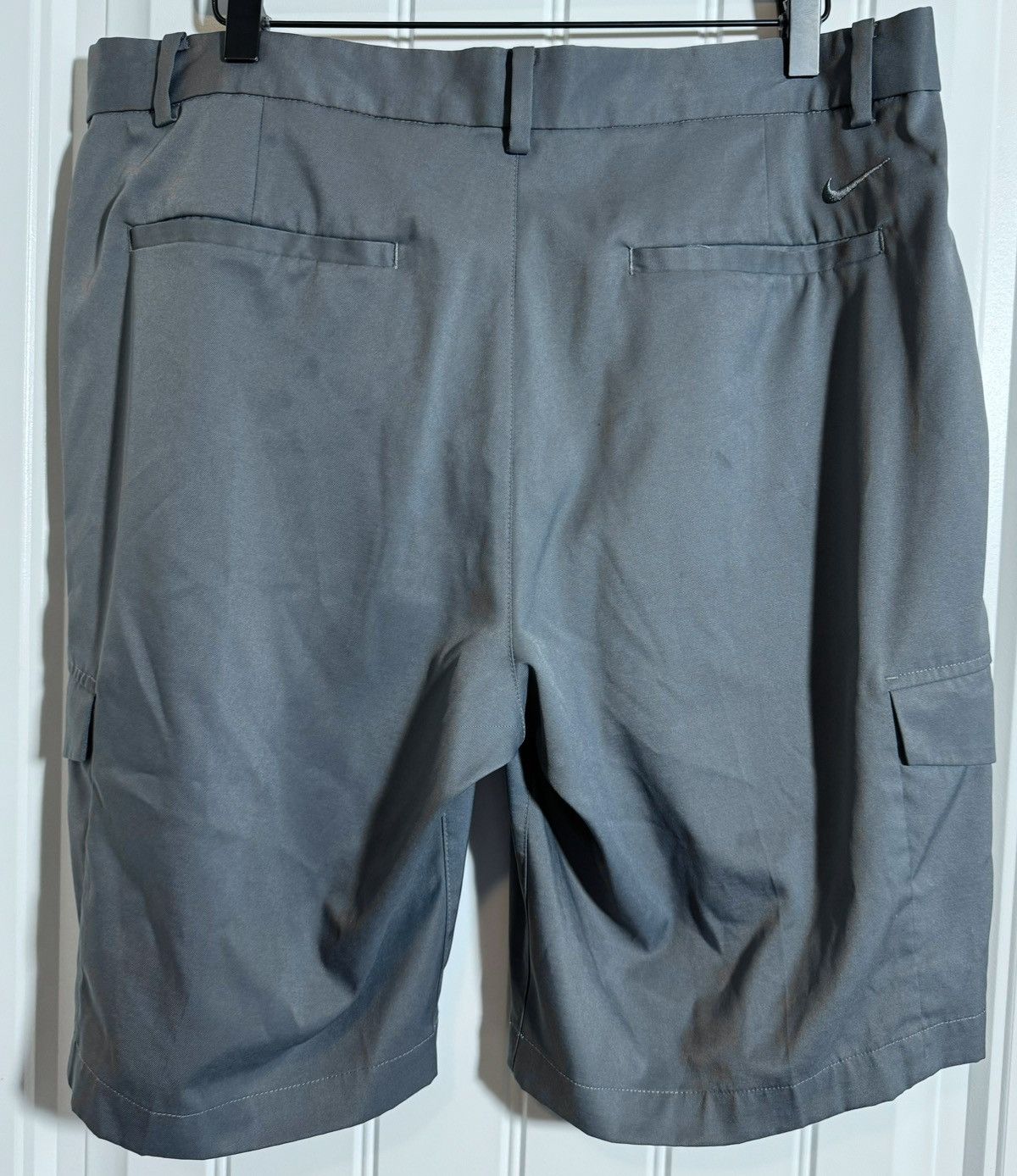 Nike EUC Nike Golf Short in Grey Size US 34 / EU 50 - 2 Thumbnail