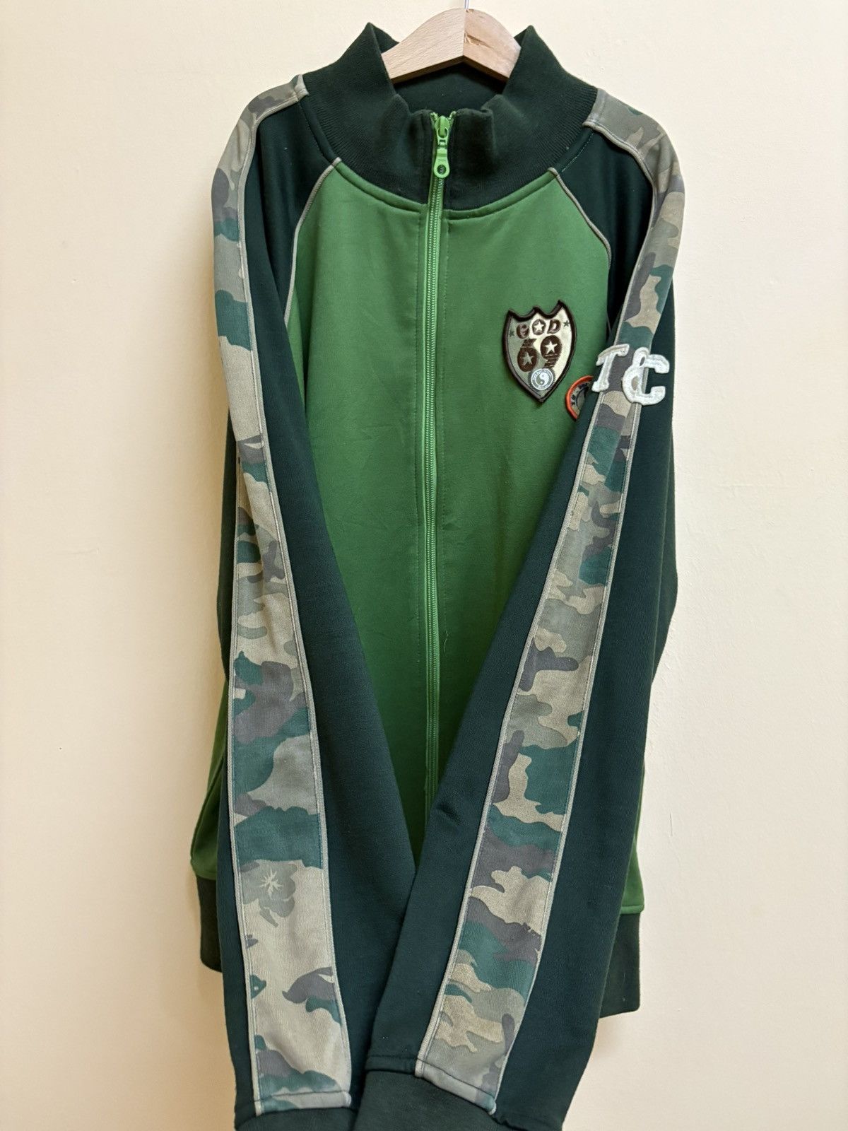 Vintage Vintage Y2k T&C Surf Hawaii Camo Zipper Jacket Size US L / EU 52-54 / 3 - 3 Thumbnail