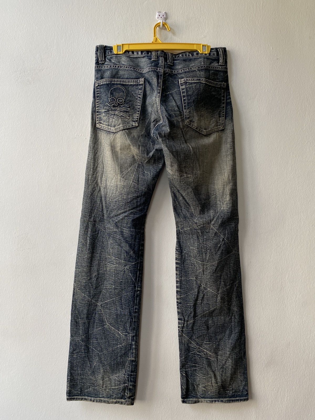 Japanese Brand Japanese Brand Root Three Skulls Design Distressed Denim Size US 32 / EU 48 - 2 Thumbnail