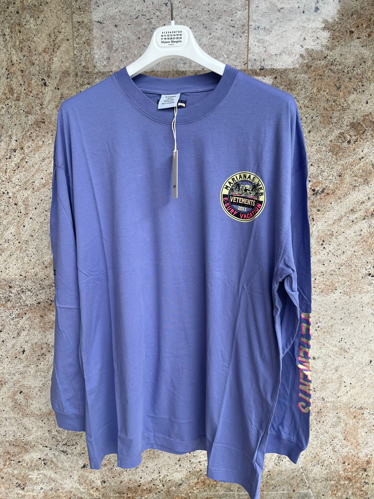 Vetements Surfer Logo T-Shirt LS in Violet Size US M / EU 48-50 / 2 - 4 Thumbnail
