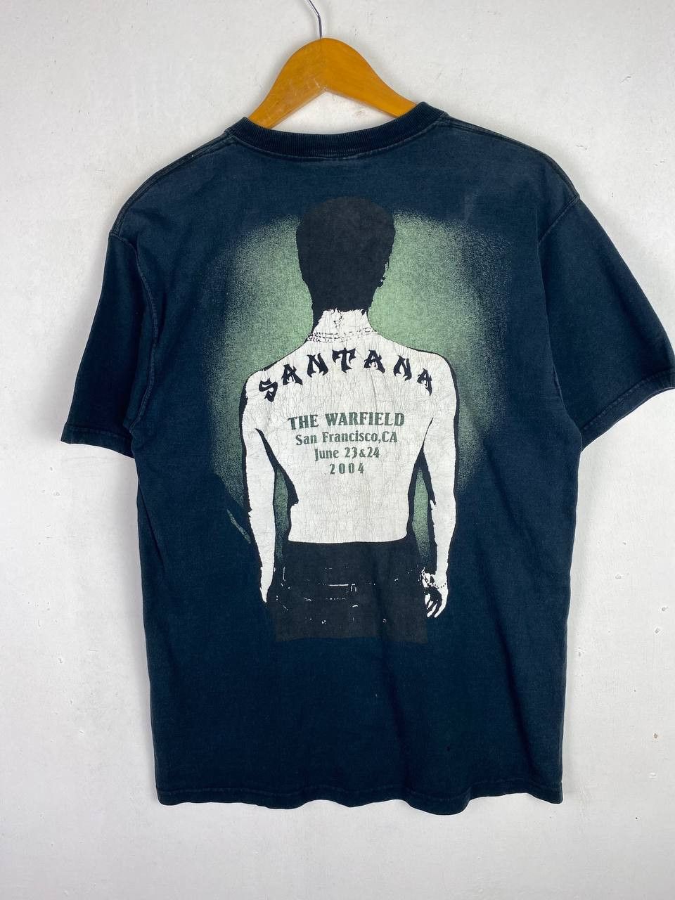 Band Tees vintage santana band tee backhit nice design Size US M / EU 48-50 / 2 - 1 Thumbnail