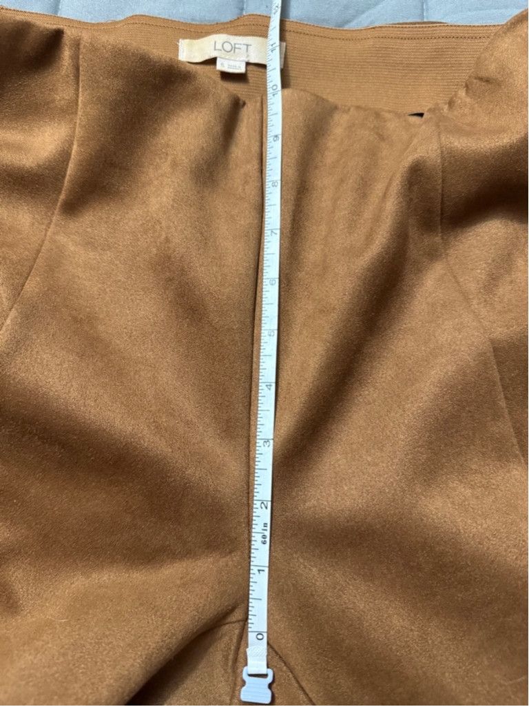 Loft LOFT | Faux Suede Leggings in Fresh Pumpernickel | Small Size 28" / US 6 / IT 42 - 7 Thumbnail