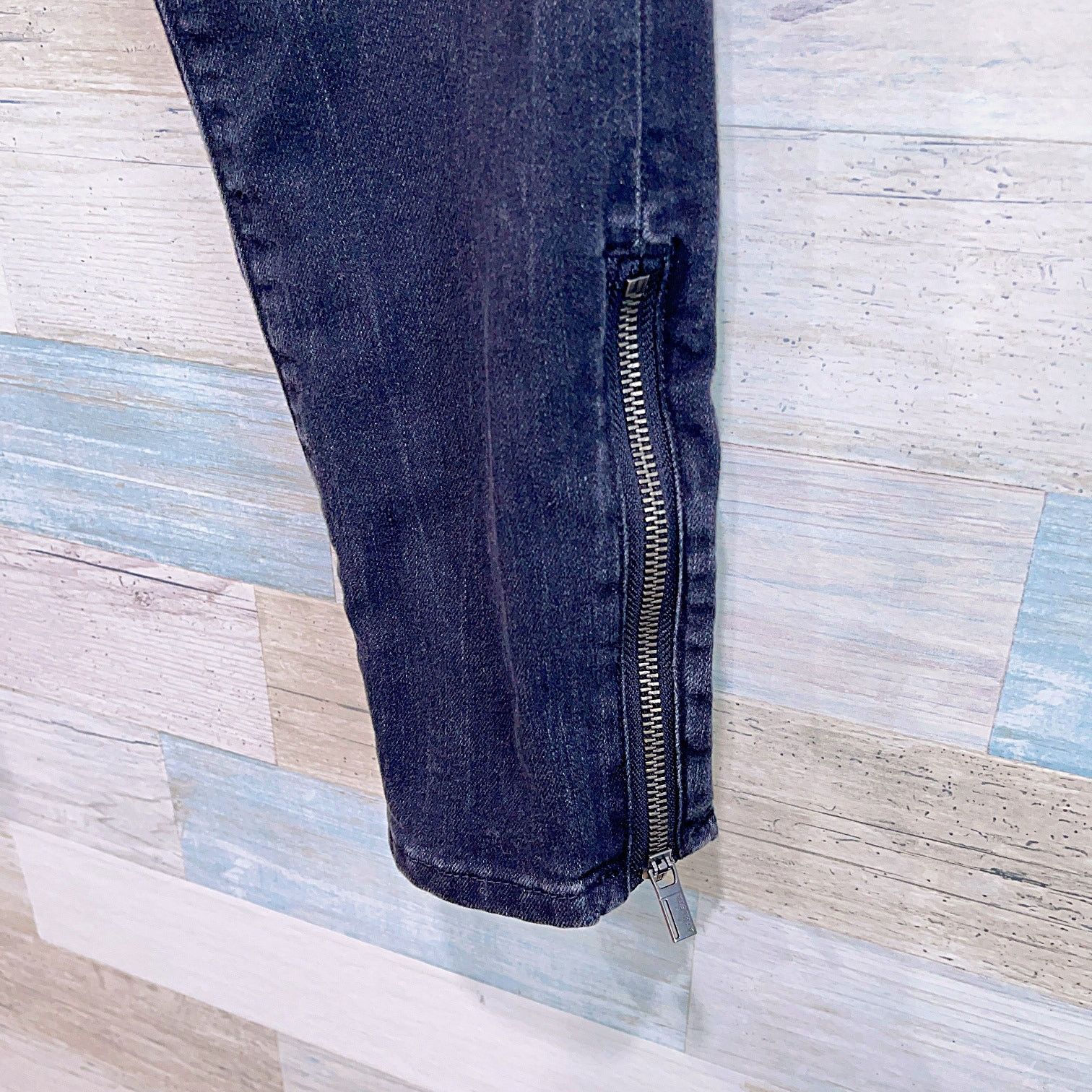 Athleta Athleta Sculptek Ultra Skinny Zip Jeans Black Stretch 8Pc Size 30" / US 8 / IT 44 - 4 Thumbnail