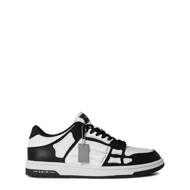 o1g2r1mq0324 Low Top Trainers in Black & White