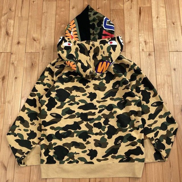 Bape BAPE Double Shark Full Zip Hoodie 1st Camo Yellow APE Size US XXL / EU 58 / 5 - 2 Thumbnail