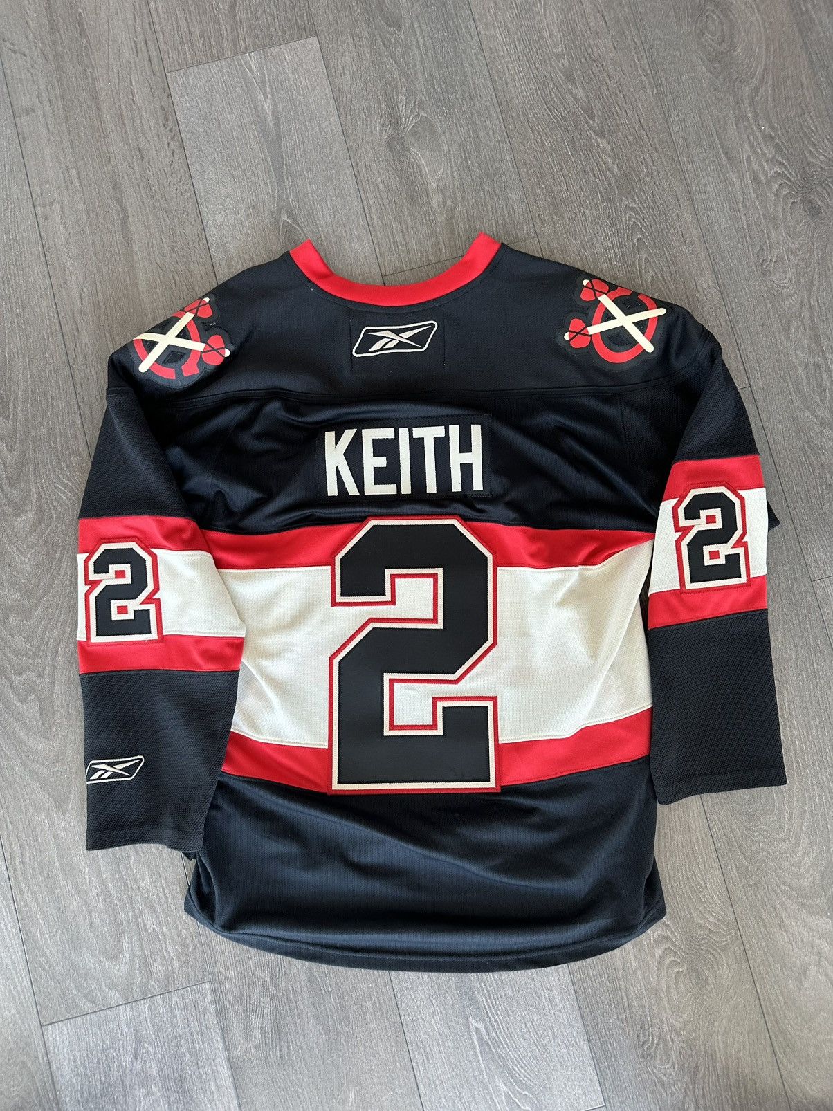 Reebok Duncan Keith Chicago Blackhawks 2009 Alternate Jersey Size US L / EU 52-54 / 3 - 2 Thumbnail