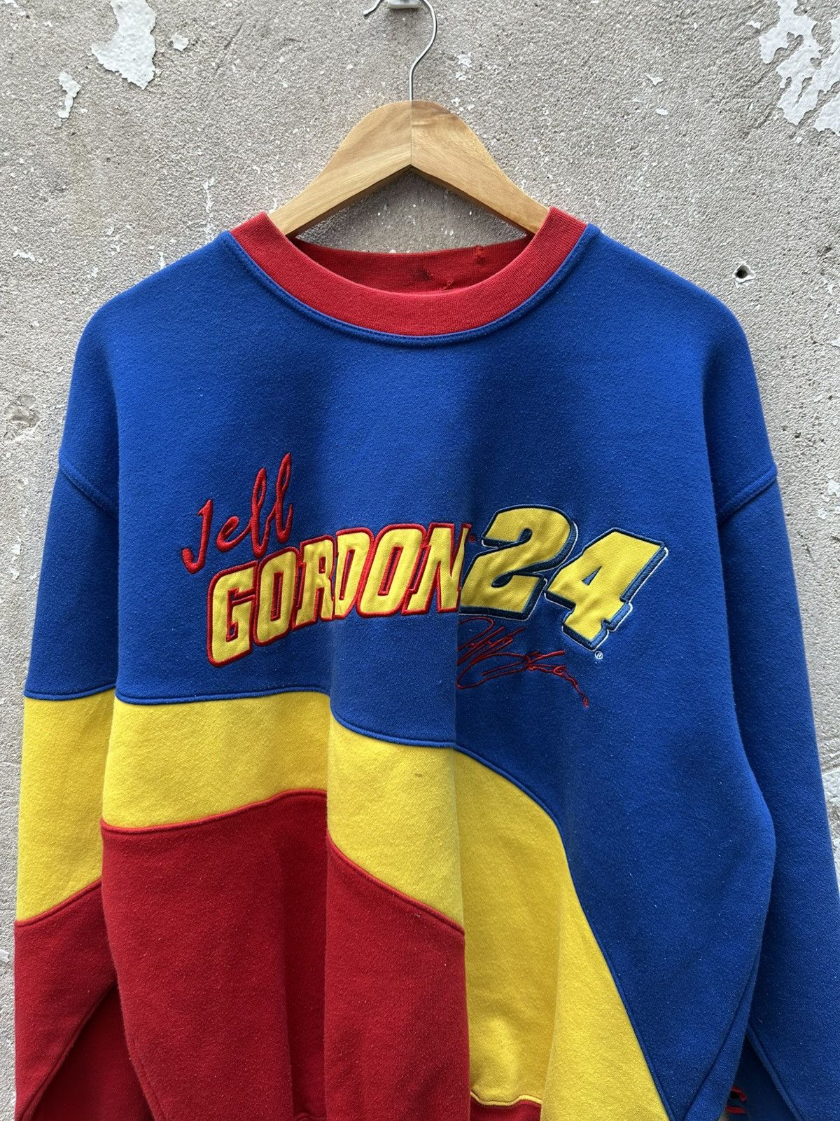 NASCAR Vintage Jeff Gordon 24 Nascar Embroidery Distrssd Sweatshirt Size US L / EU 52-54 / 3 - 3 Thumbnail