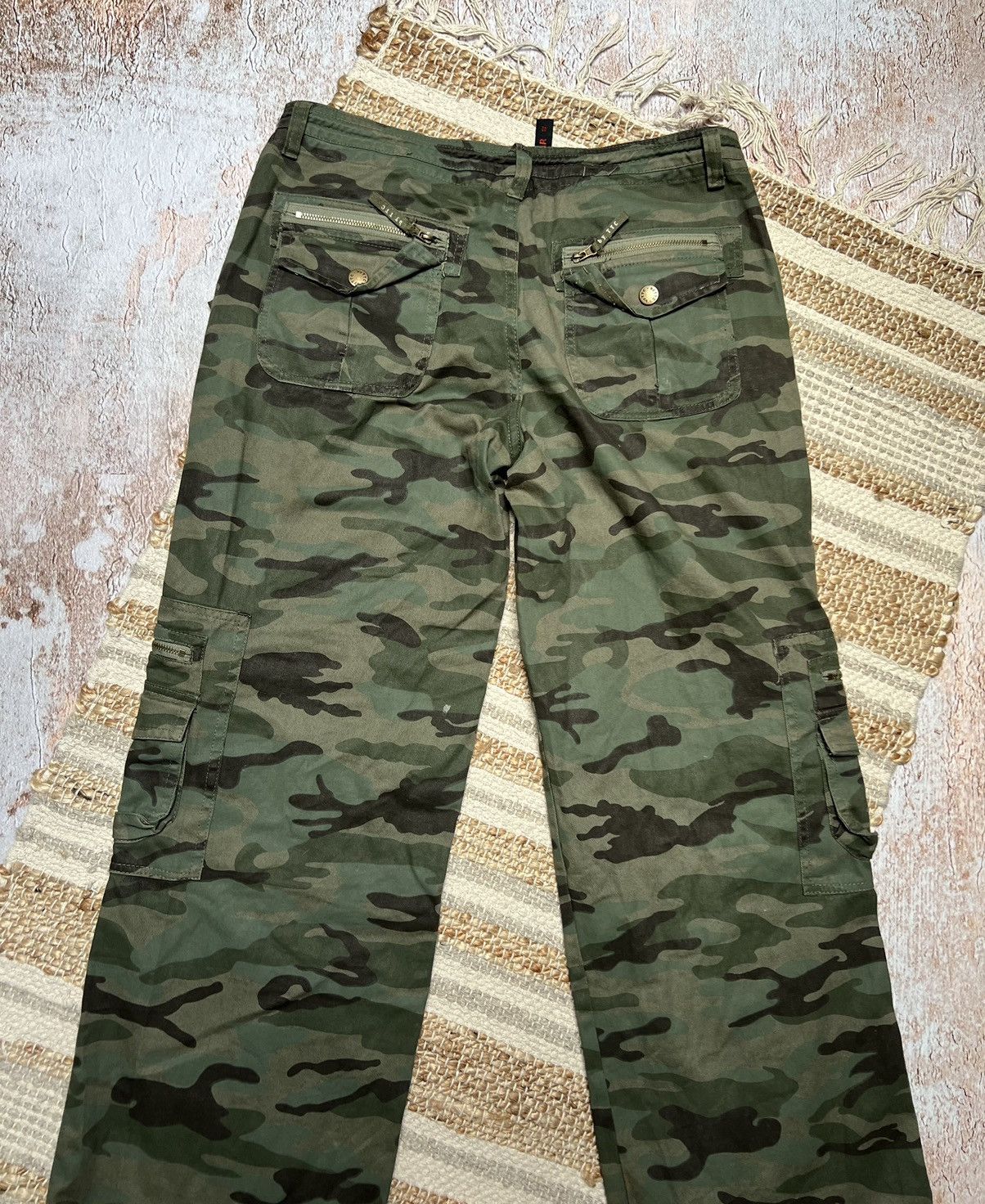 Japanese Brand × Vintage Vintage military camo cargo pants Size US 33 - 9 Thumbnail