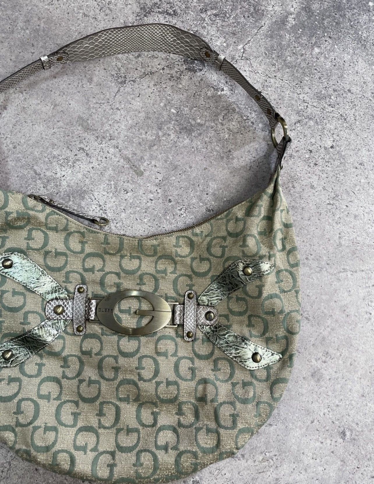 Guess Rare Y2K Vintage GUESS Baguette Shoulder Bag Denim Size ONE SIZE - 5 Thumbnail