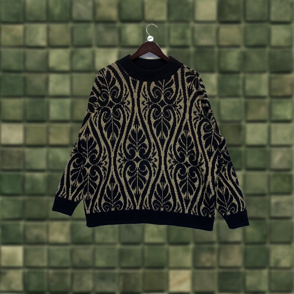 Vintage VINTAGE Fortune Knits Womens Black Glitter Gold Thread Sweater-8441 Size XXL / US 16-18 / IT 52-54 - 1 Thumbnail
