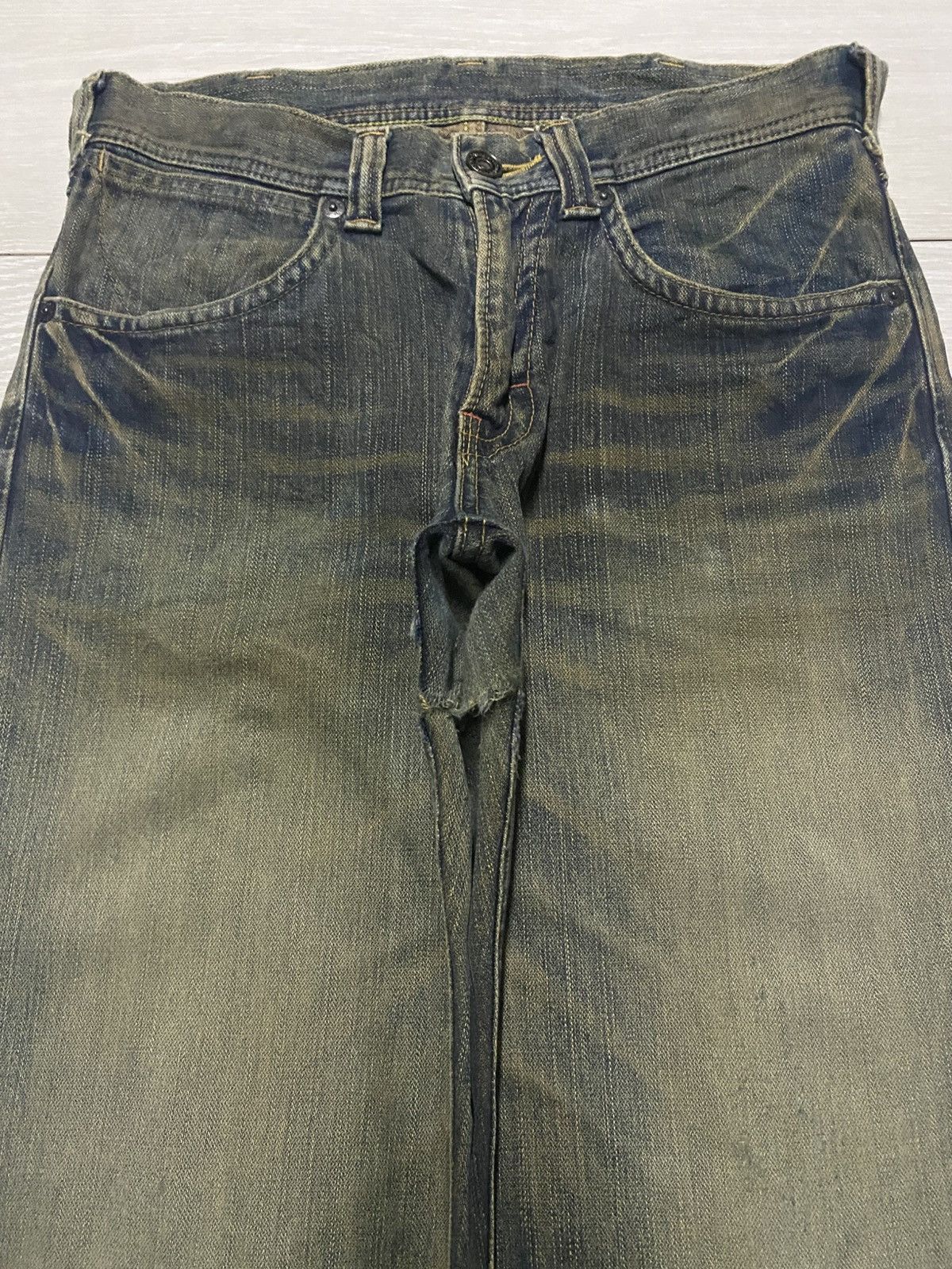 Wrangler Vintage Wrangler Crazy Mud Wash Distressed Repair Baggy Jean Size US 32 / EU 48 - 3 Thumbnail