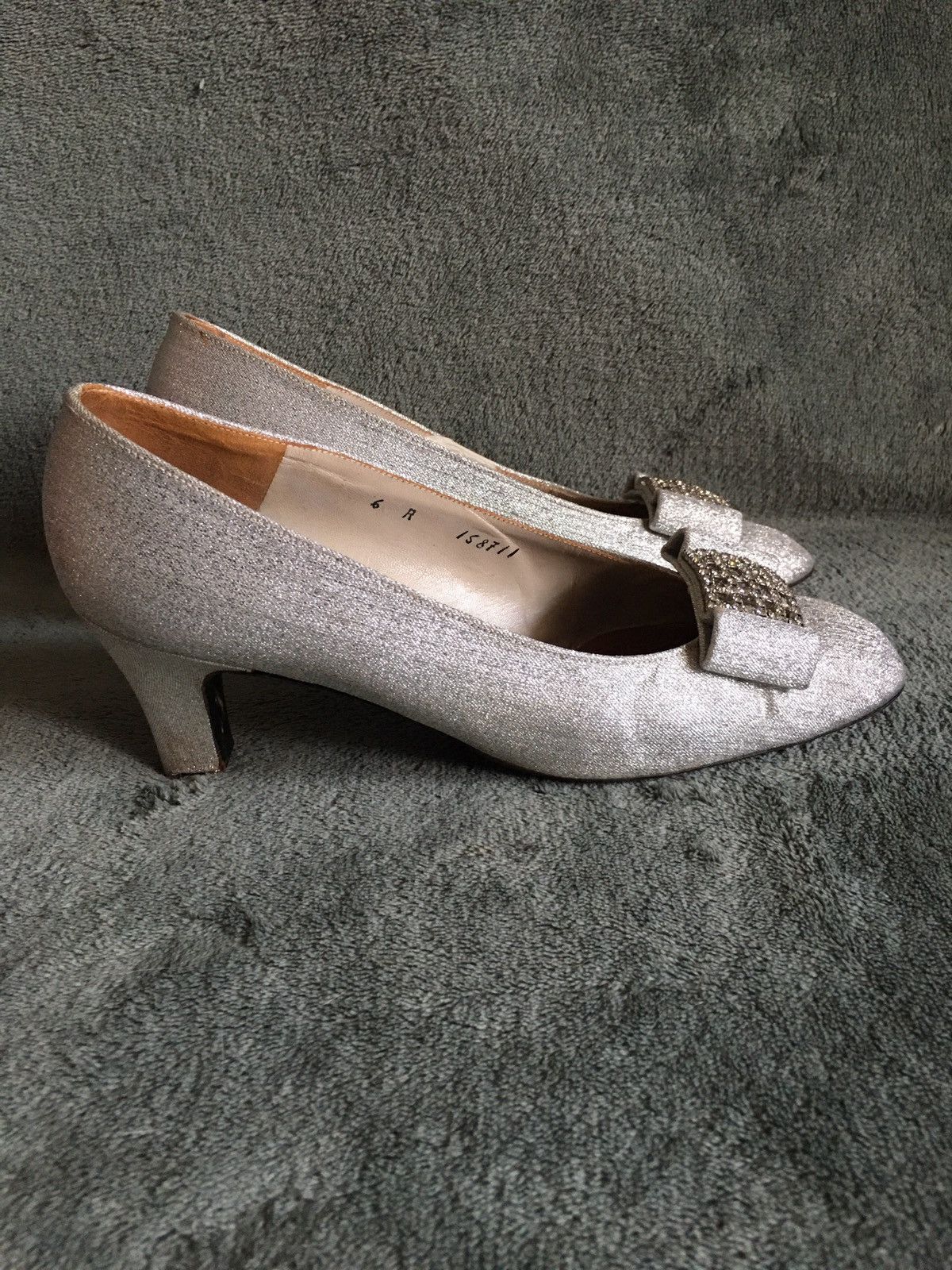 Dior Souliers Christian Dior Vintage Cristal Silver Pump Heels 6 Size US 6 / IT 36 - 4 Thumbnail