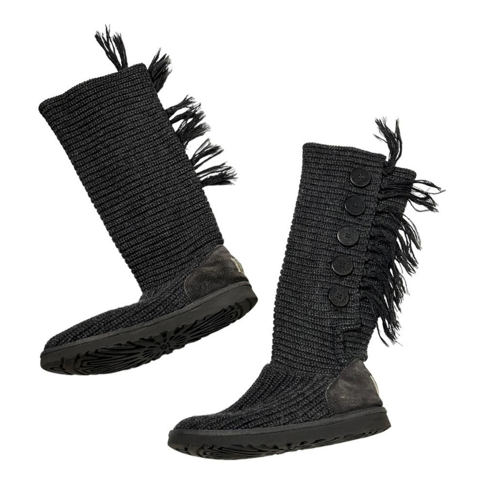 Designer UGG I Cardy Knit Fringe Boots Size 9 Size US 9 / IT 39 - 2 Thumbnail